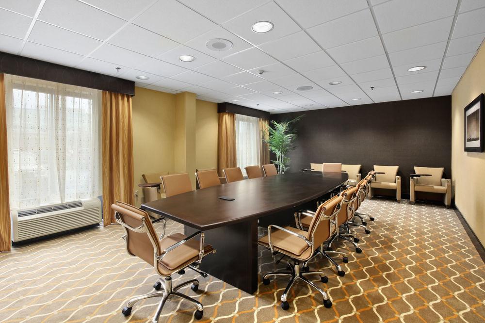 Fairfield Inn & Suites Charleston