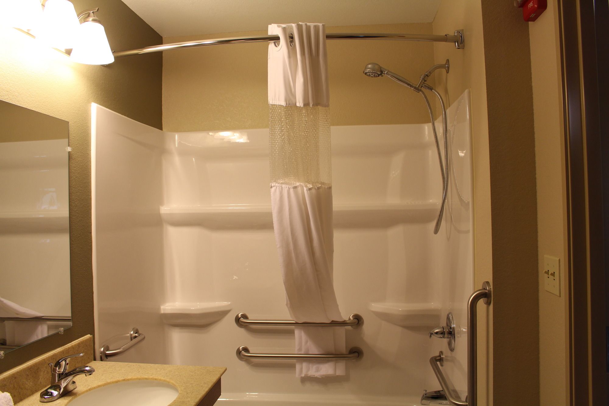 Suburban Studios Wheeling - Triadelphia