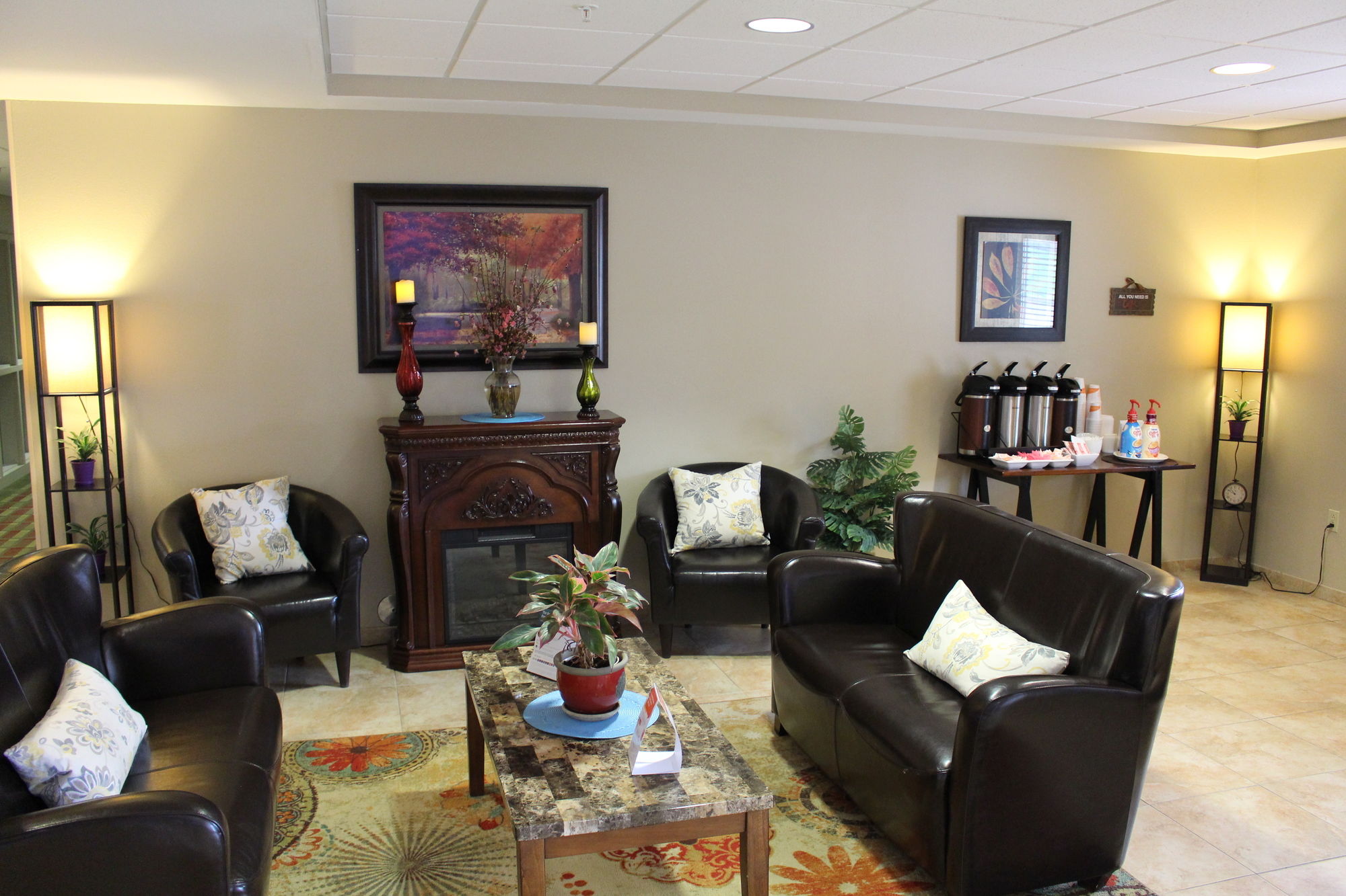 Suburban Studios Wheeling - Triadelphia