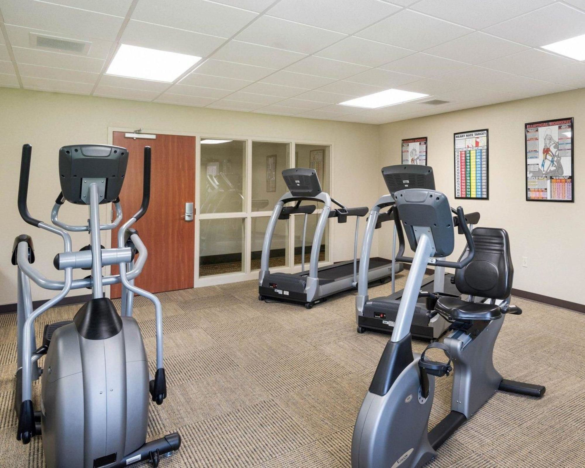 Suburban Studios Wheeling - Triadelphia