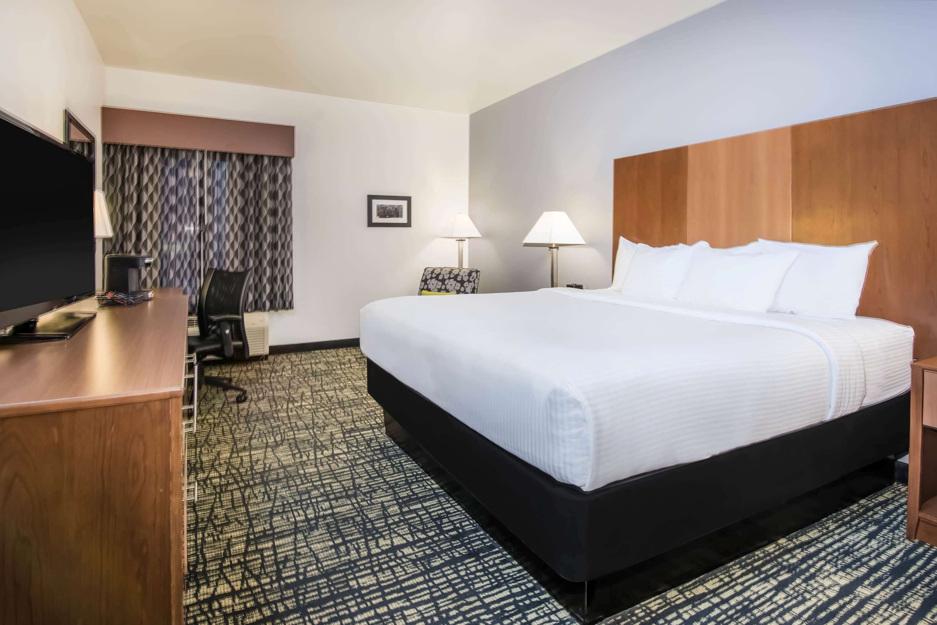 La Quinta Inn & Suites by Wyndham Morgantown