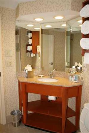 Hampton Inn Wheeling