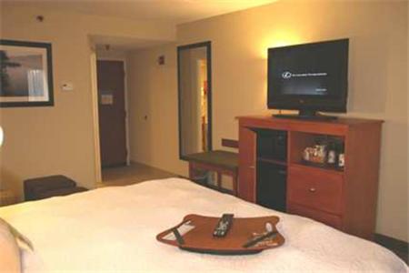 Hampton Inn Wheeling