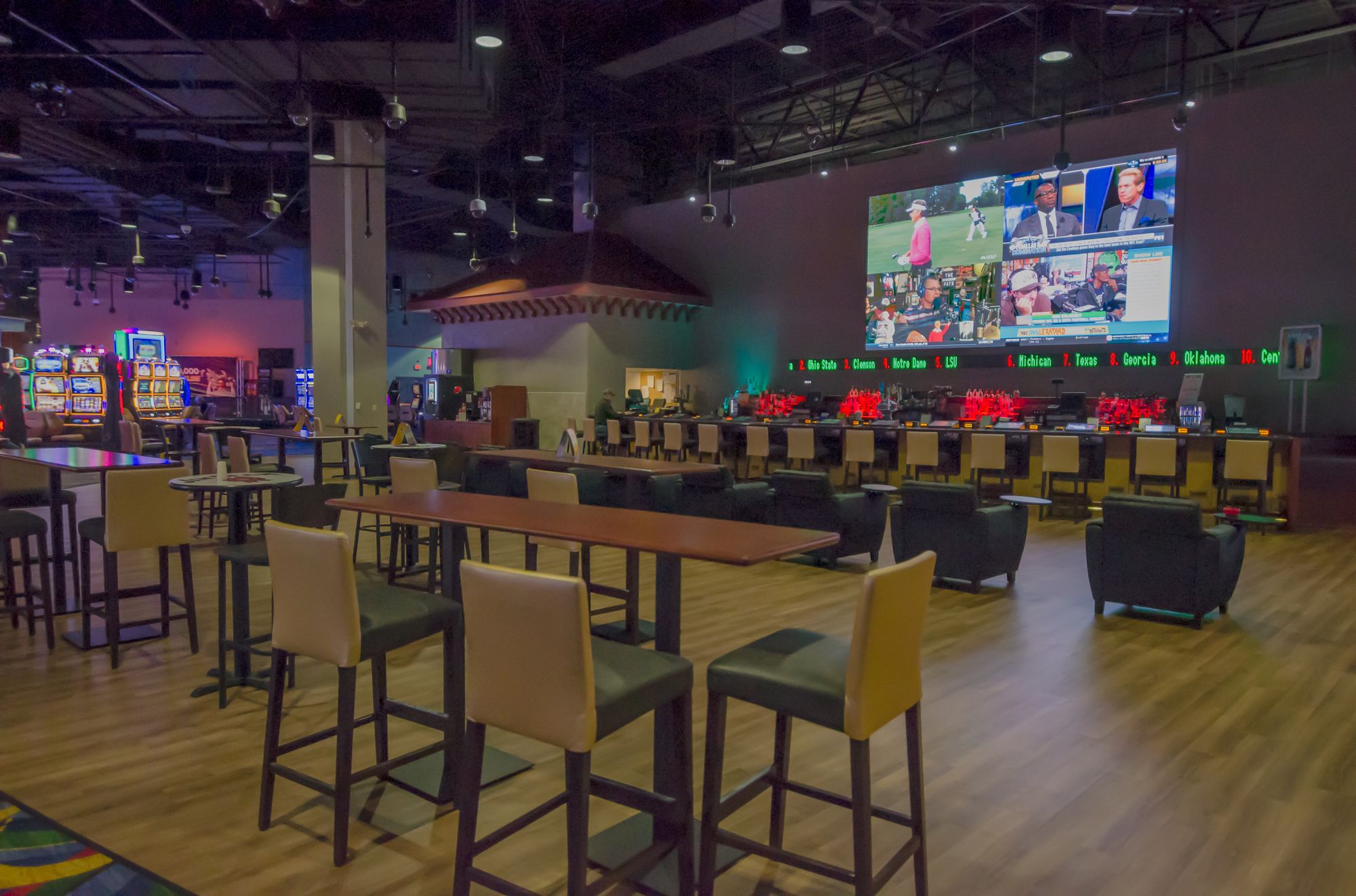 Wheeling Island Hotel-Casino-Racetrack