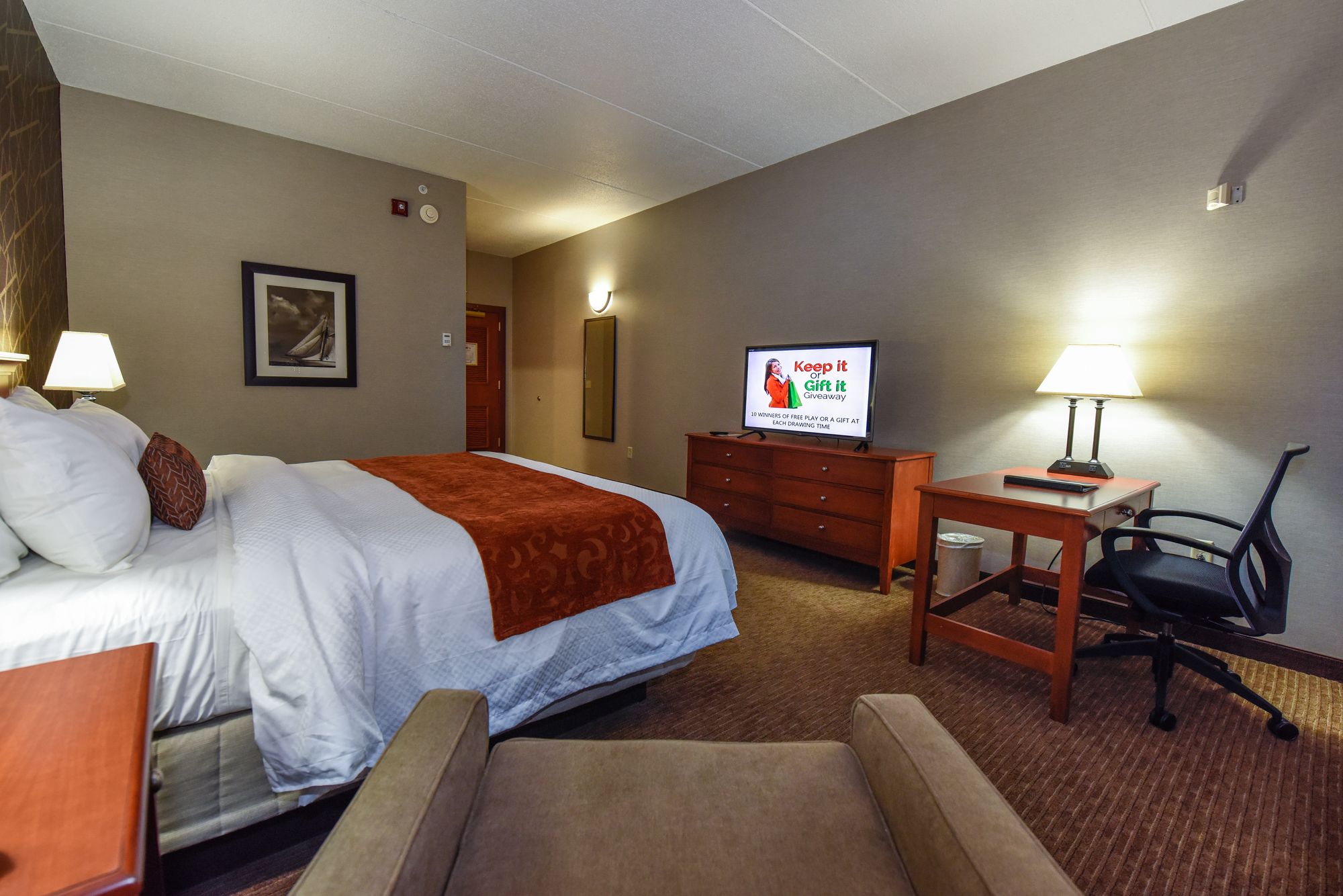 Wheeling Island Hotel-Casino-Racetrack