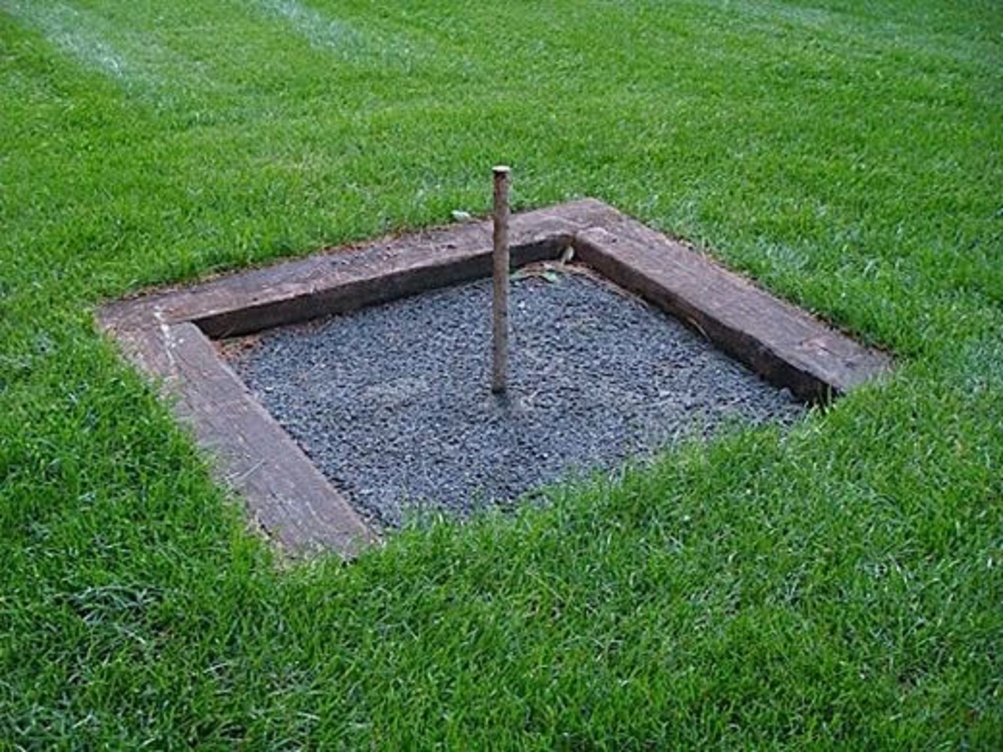 Super 6 Inn and Suites