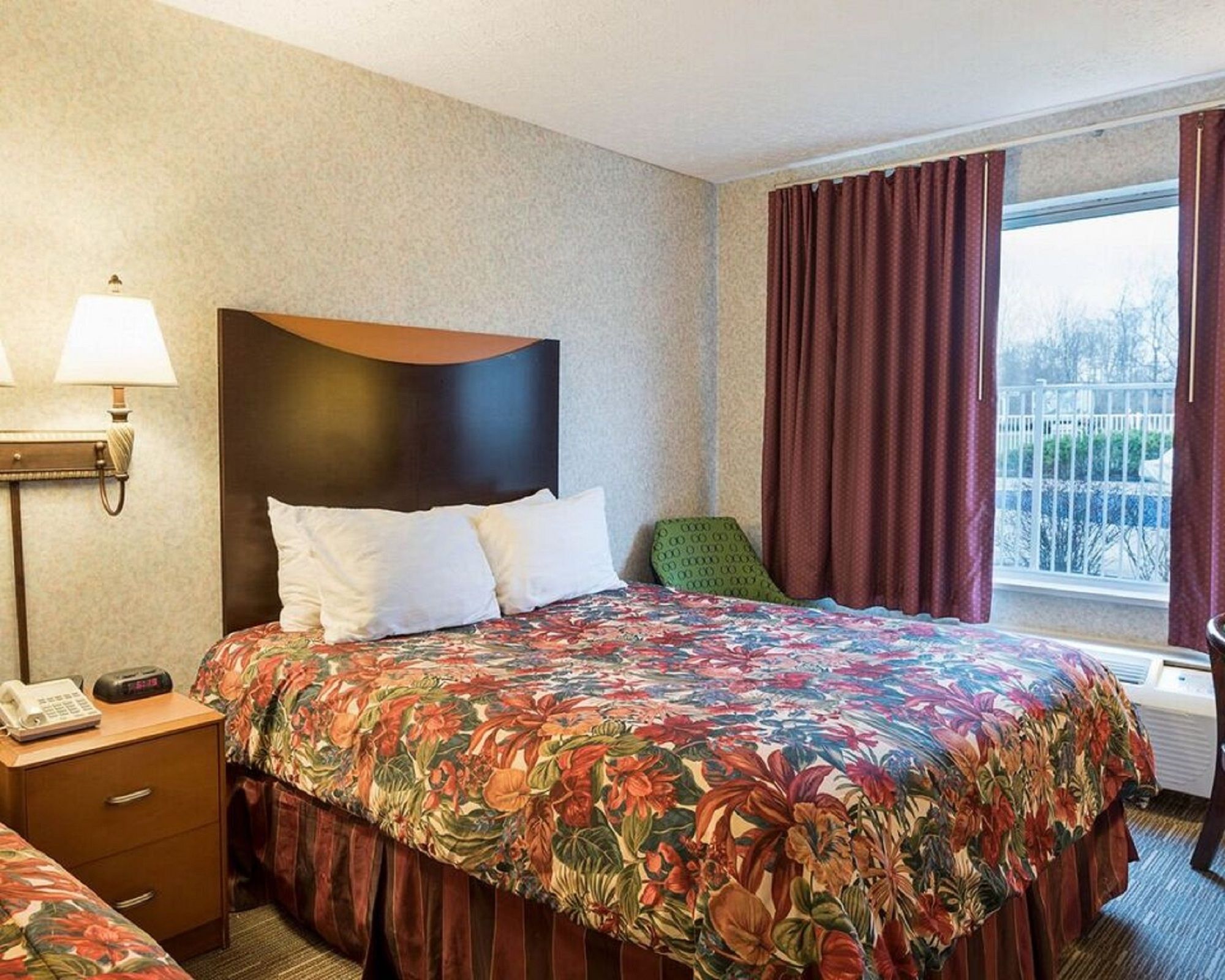 Super 6 Inn and Suites