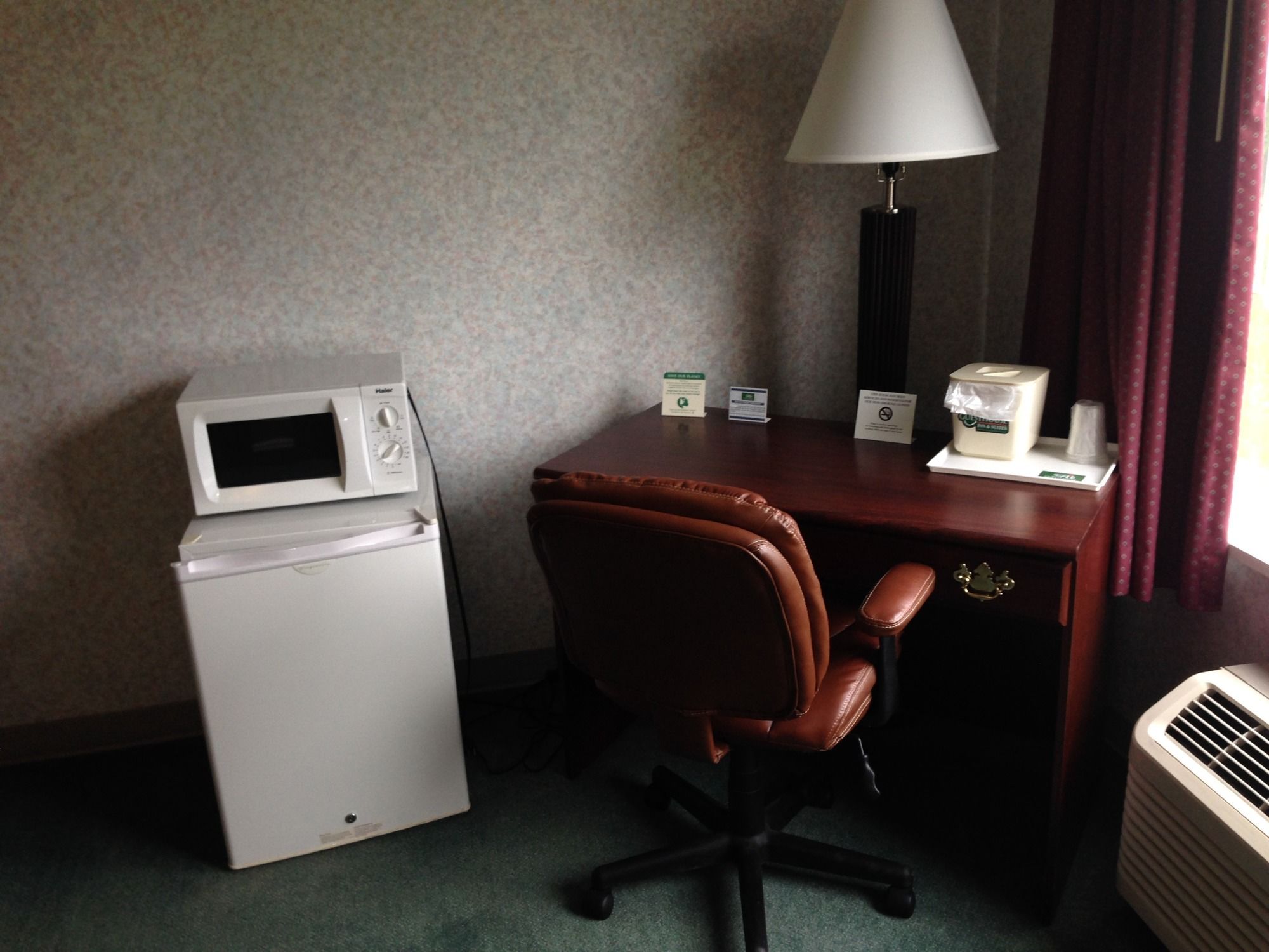 Super 6 Inn and Suites