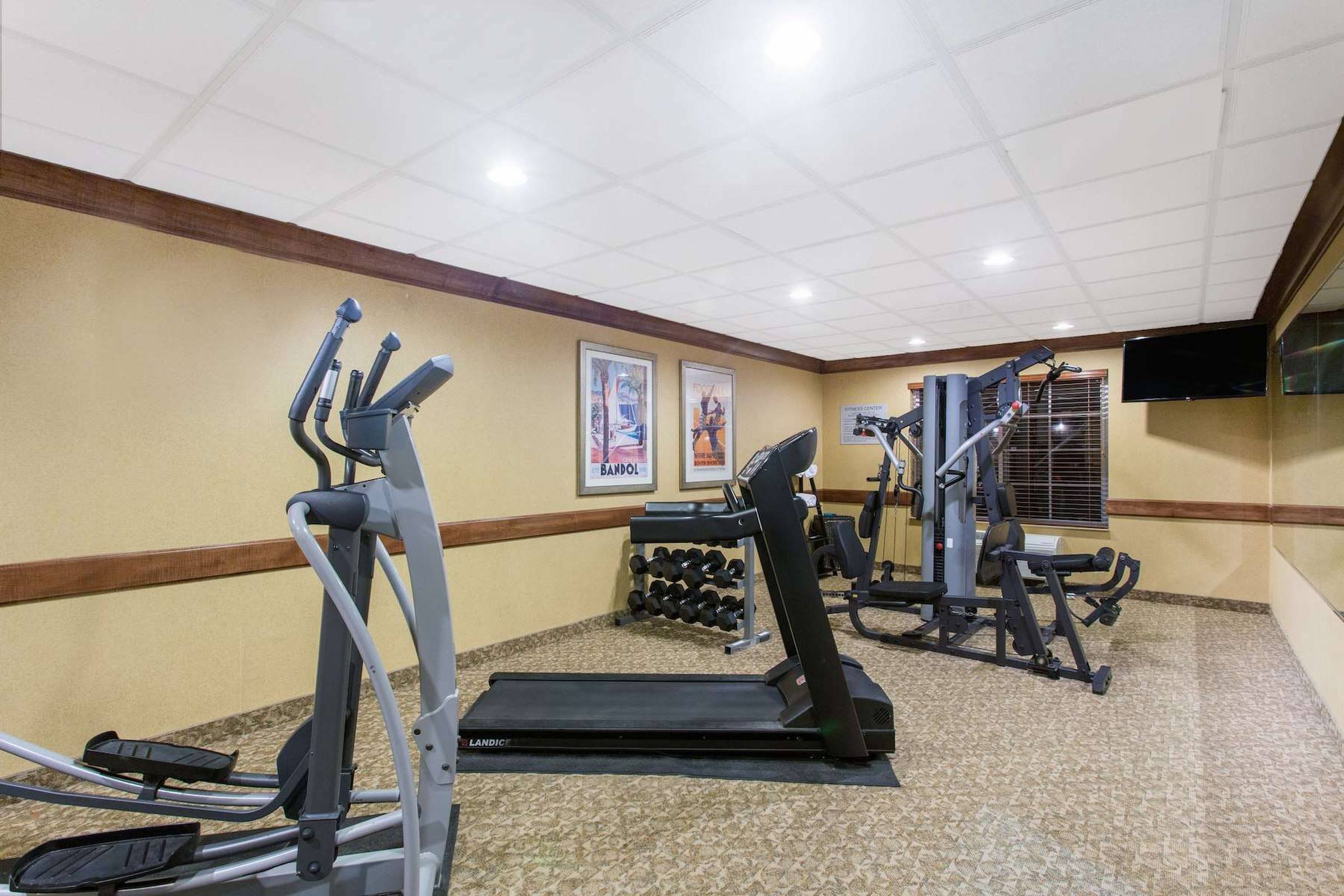 Best Western Plus Appleton Airport/Mall Hotel