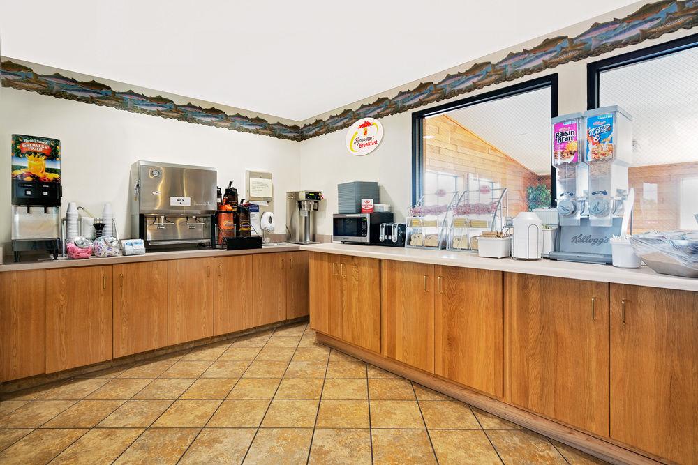 Super 8 by Wyndham Ashland