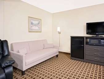 Super 8 by Wyndham Ashland