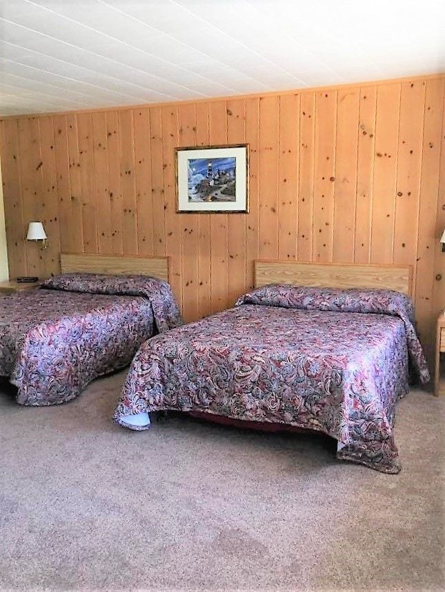 Baileys Sunset Motel and Cottages