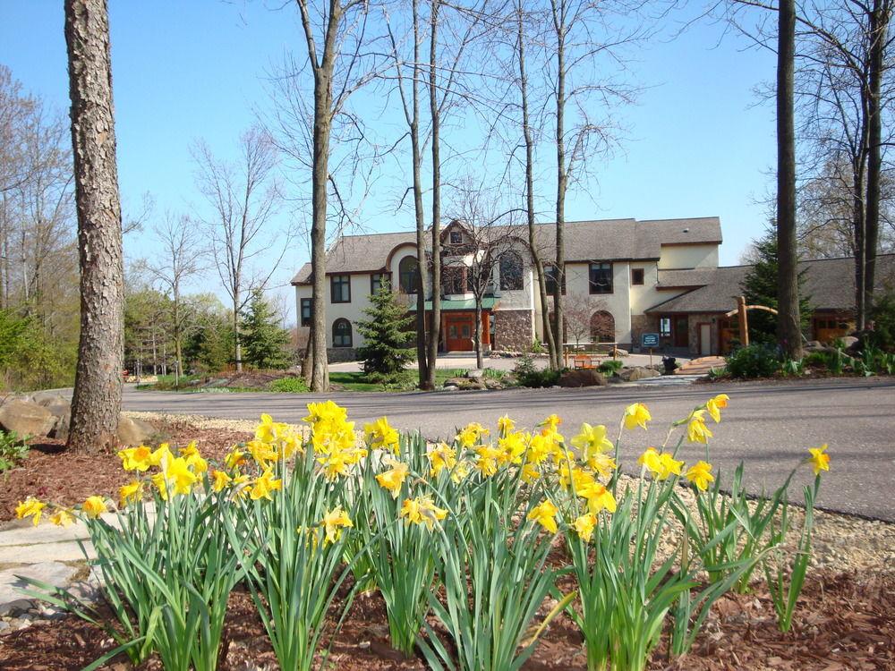 Inn at Wawanissee Point