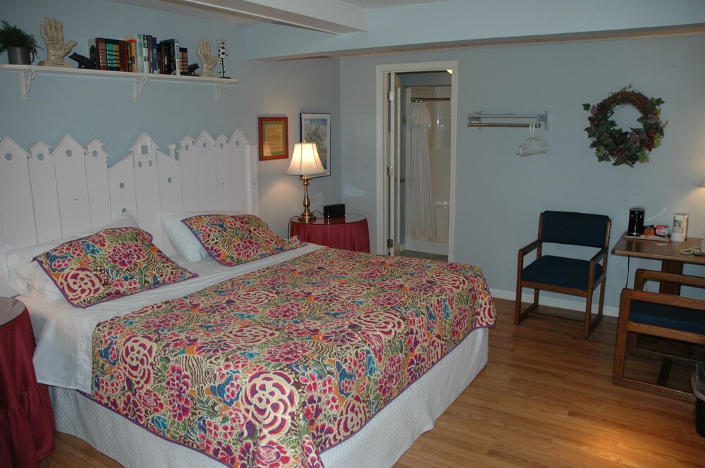 Winfield Inn & Gardens