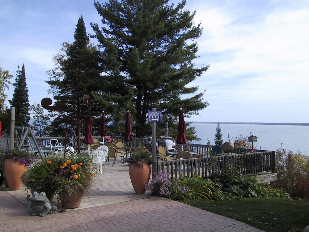 Winfield Inn & Gardens