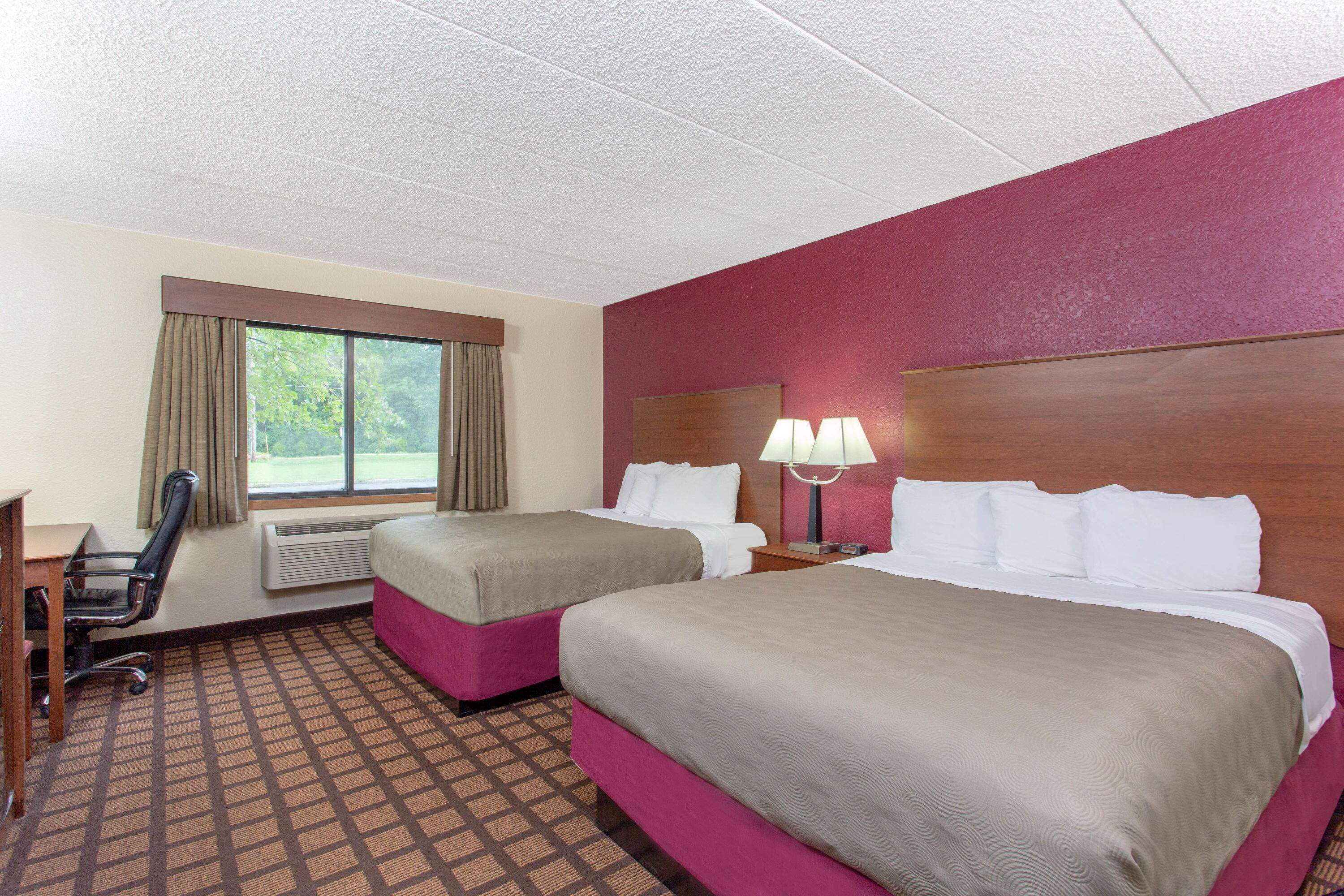 AmericInn by Wyndham Burlington