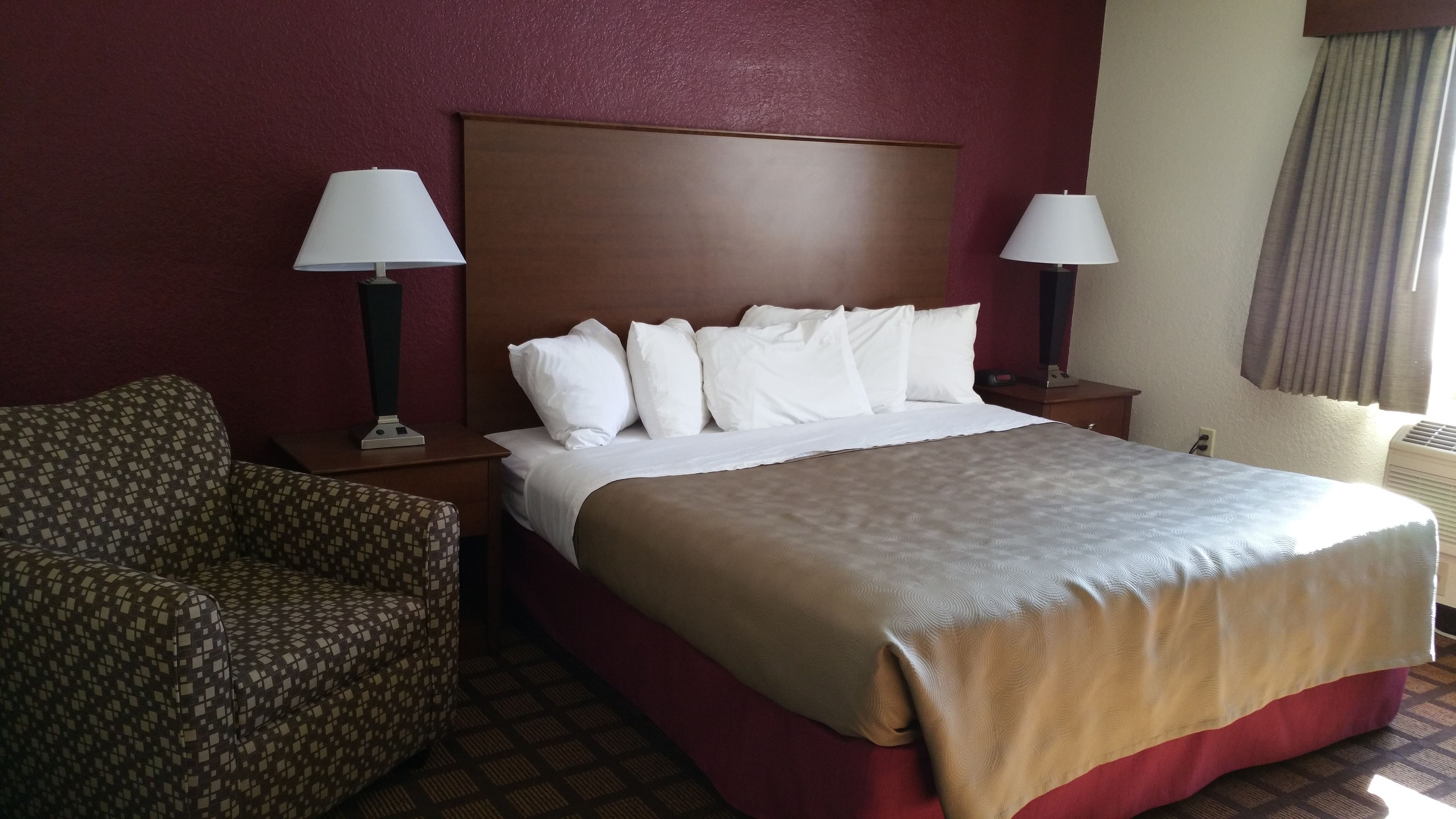 AmericInn by Wyndham Burlington