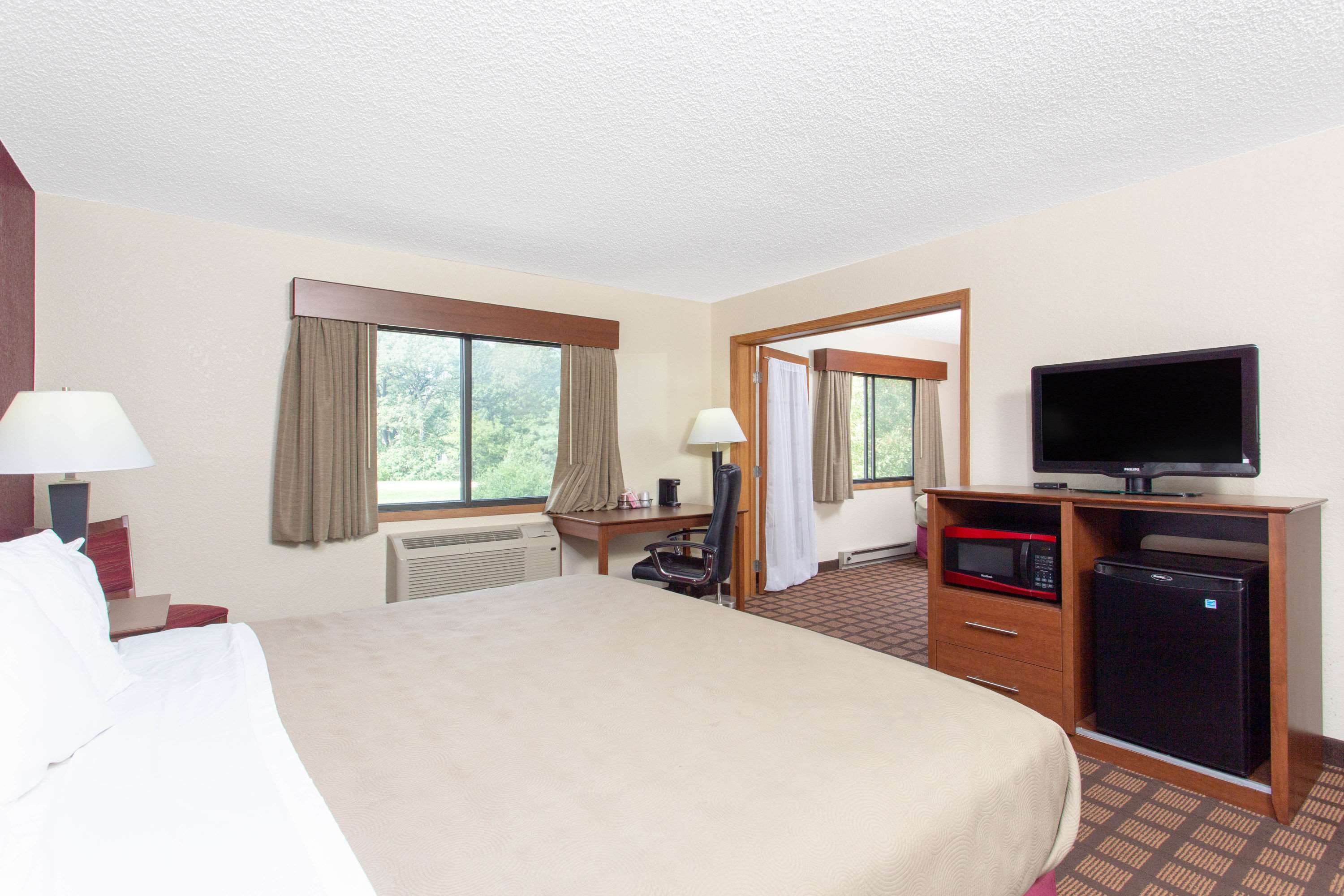 AmericInn by Wyndham Burlington