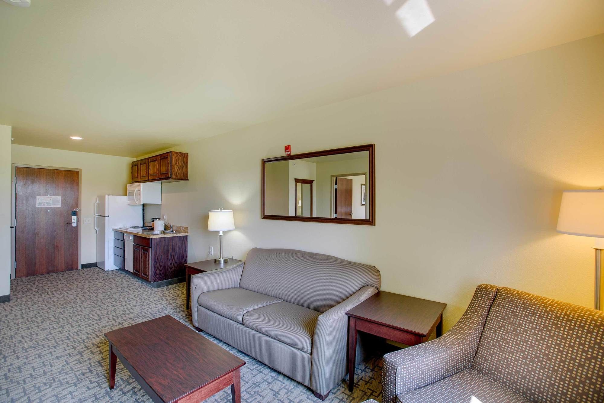 Cobblestone Inn & Suites