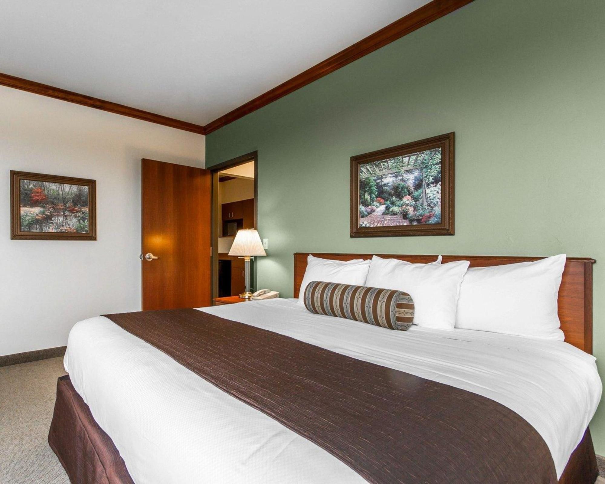 Kress Inn, Ascend Collection