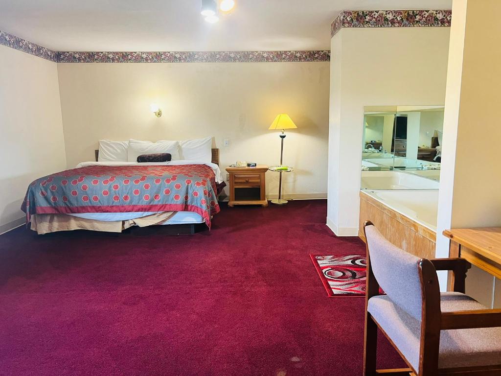 Villa Inn Motel Near Hwy 12 WI Capital O