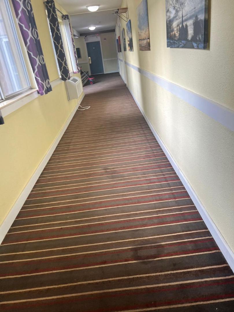 Villa Inn Motel Near Hwy 12 WI Capital O