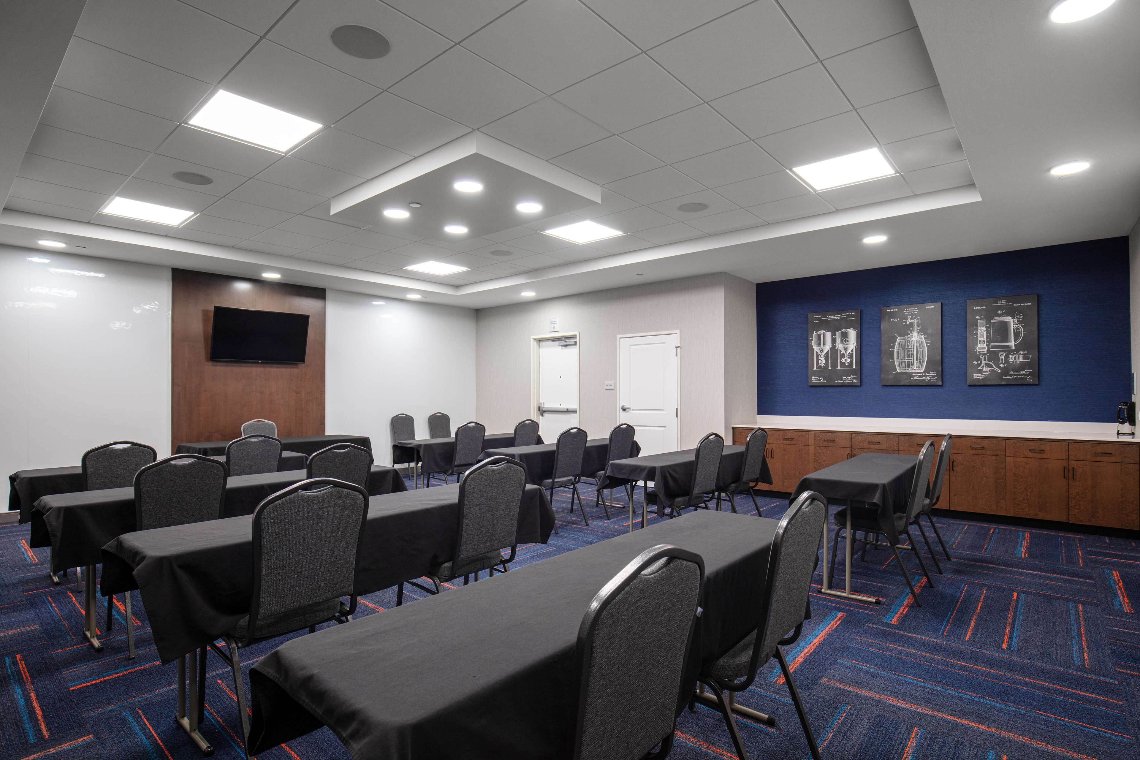 Hampton Inn by Hilton Green Bay Stadium