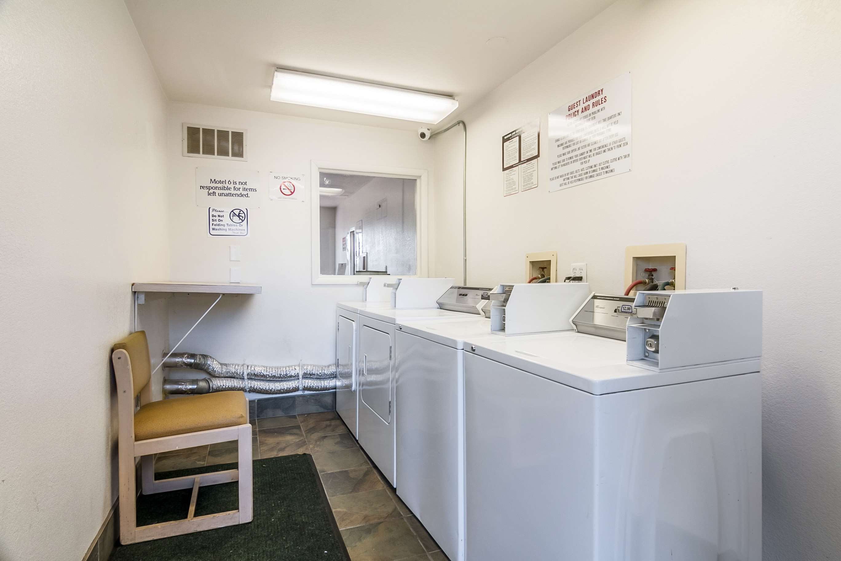 Motel 6 Janesville