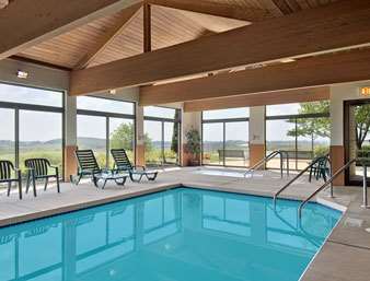 Days Inn by Wyndham Johnson Creek