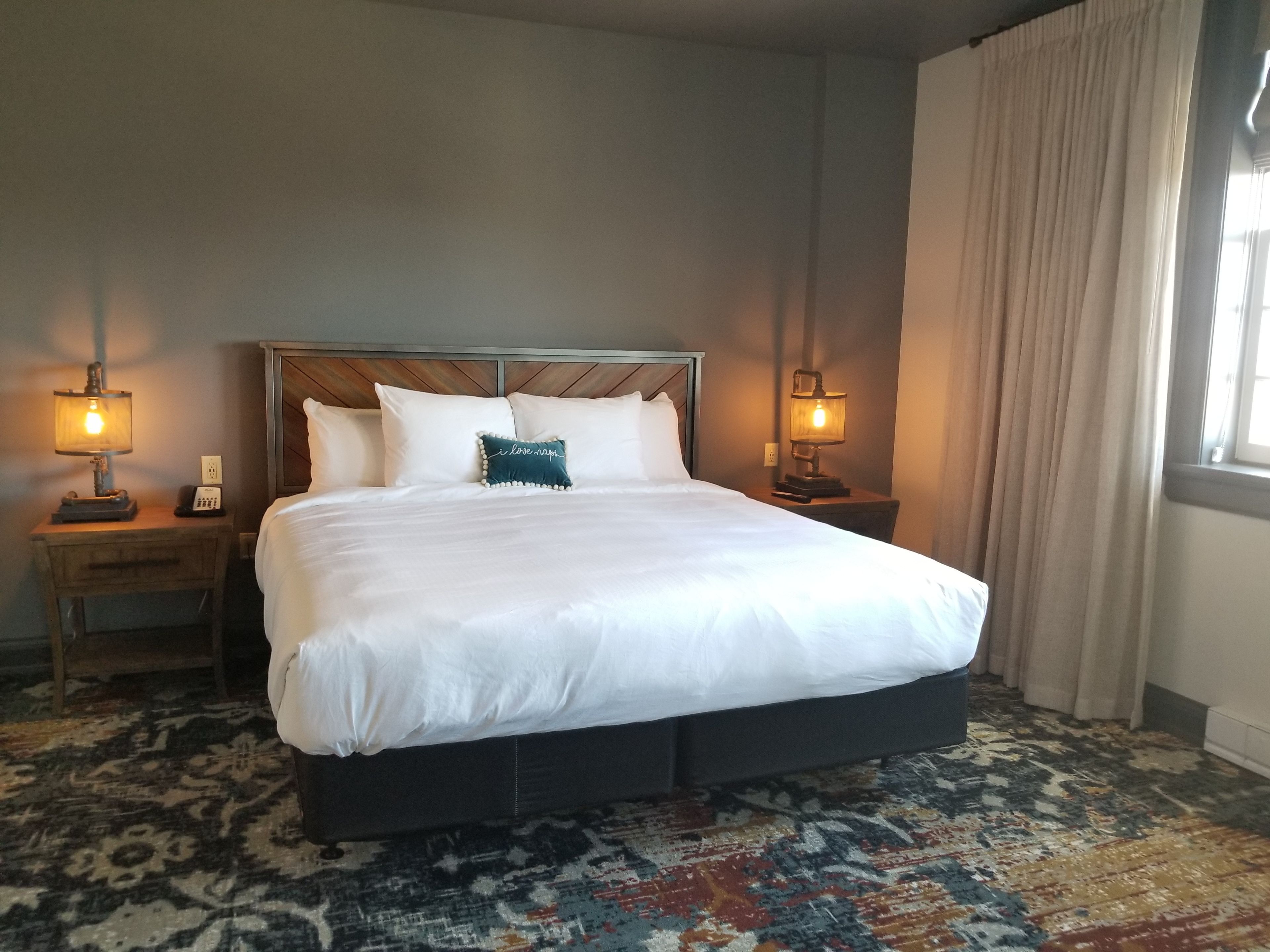 The Stella Hotel & Ballroom