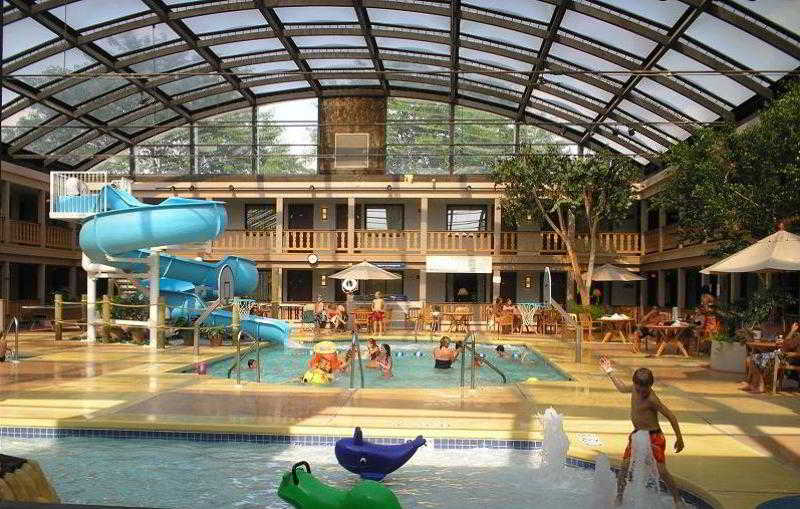 AmericInn by Wyndham La Crosse Riverfront Conference Center