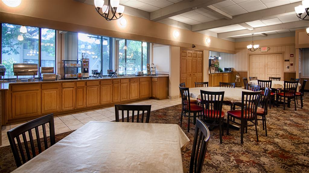 AmericInn by Wyndham La Crosse Riverfront Conference Center