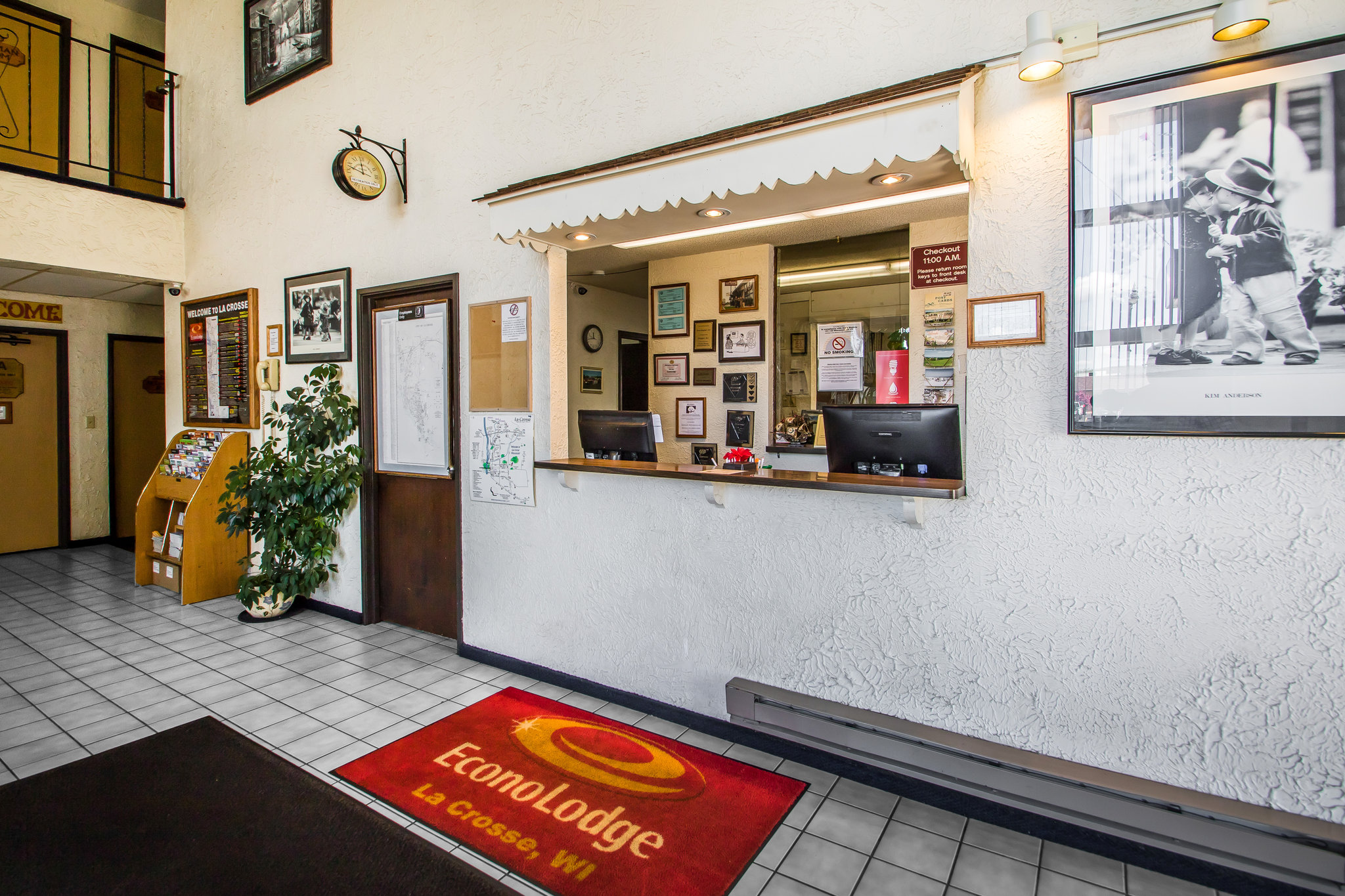 Econo Lodge La Crosse