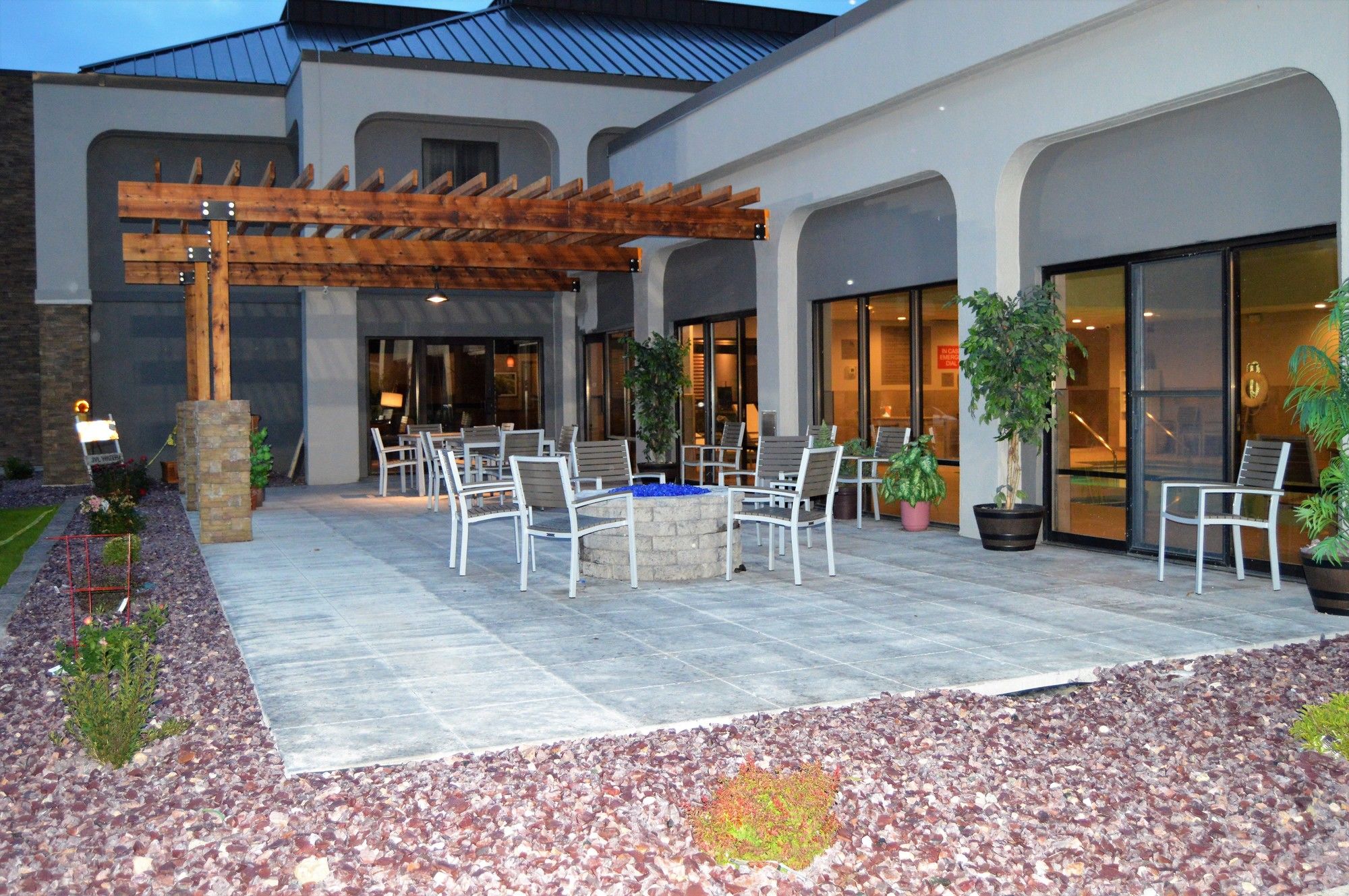 Country Inn & Suites by Radisson, La Crosse, WI