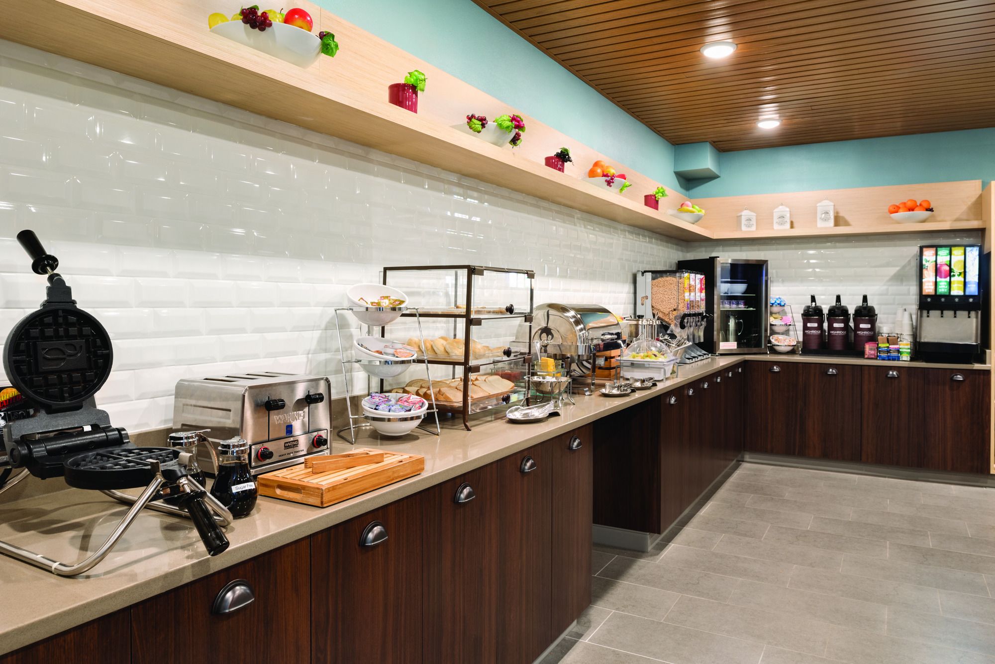 Country Inn & Suites by Radisson, La Crosse, WI