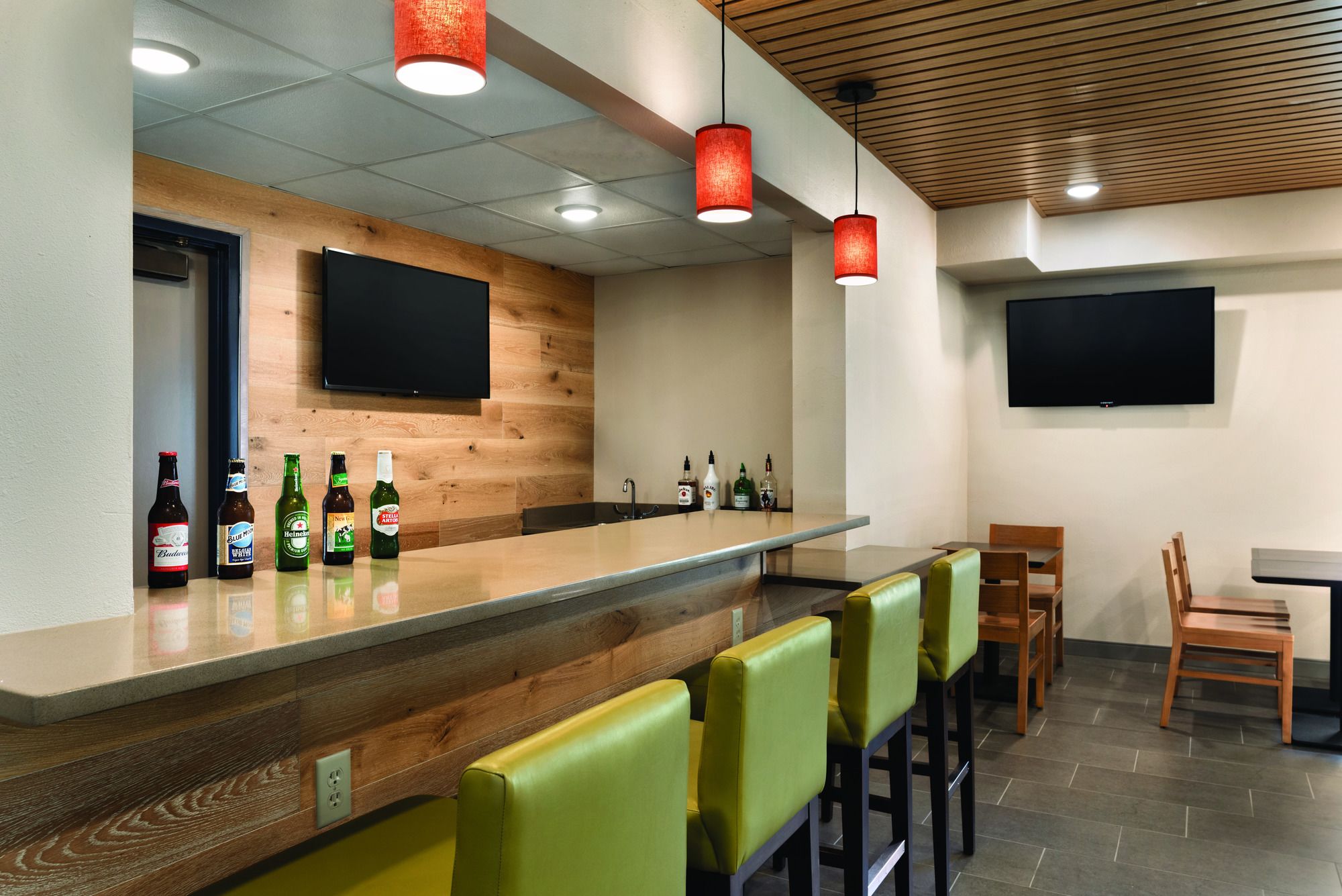 Country Inn & Suites by Radisson, La Crosse, WI