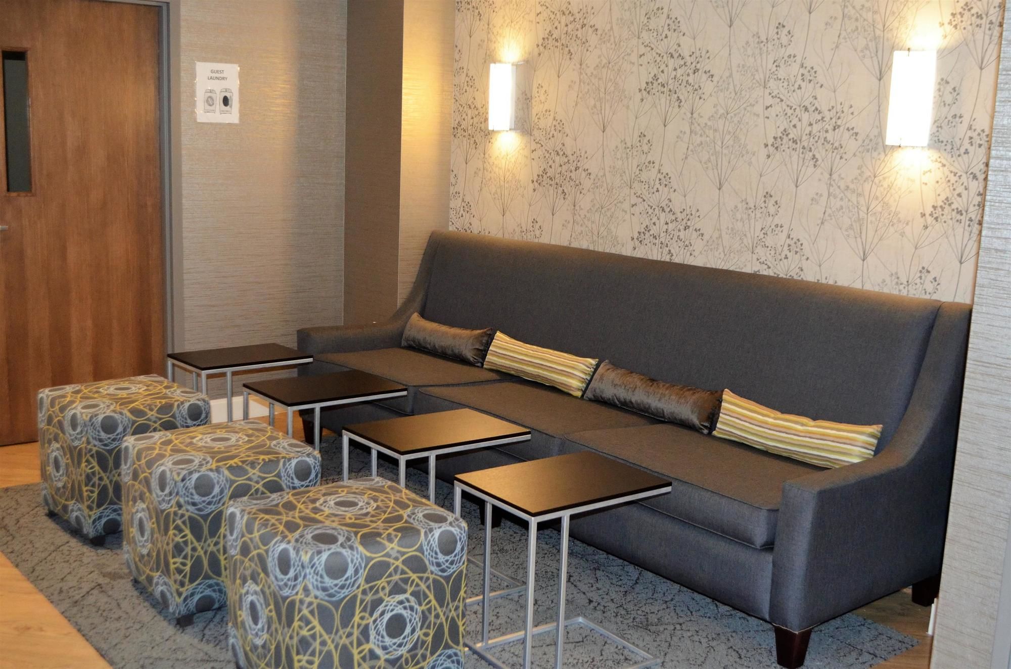 Best Western West Towne Suites