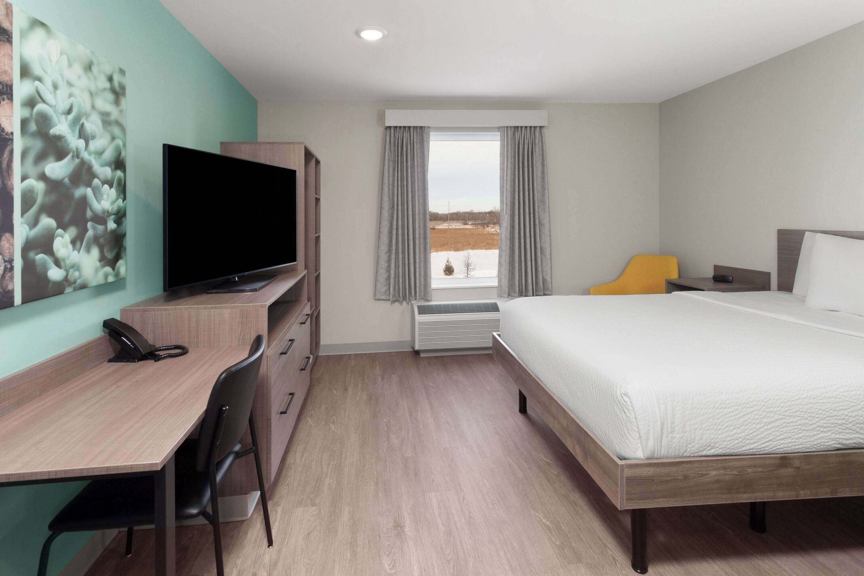 ECHO Suites Extended Stay by Wyndham Madison