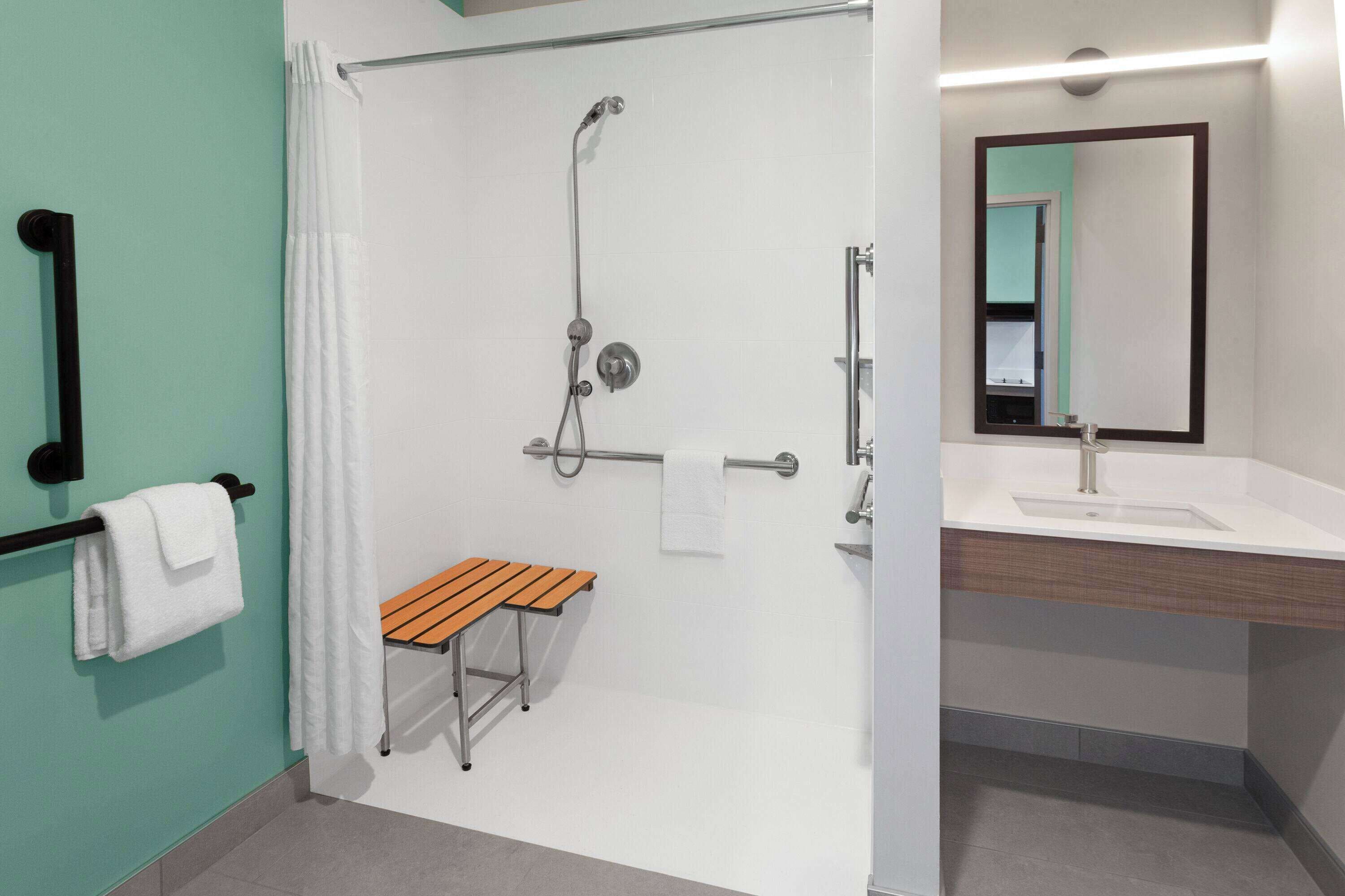 ECHO Suites Extended Stay by Wyndham Madison