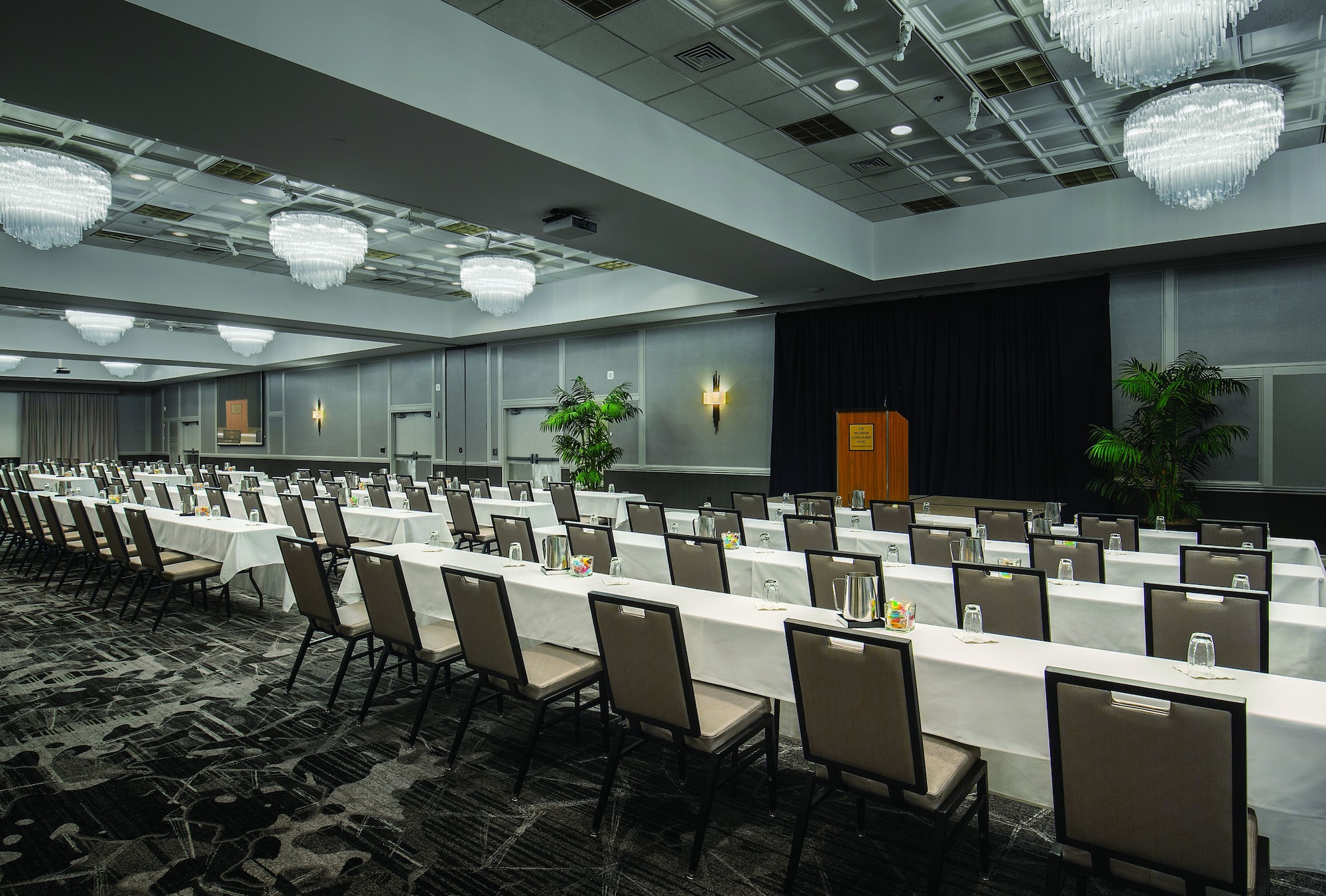 The Madison Concourse Hotel & Governor's Club