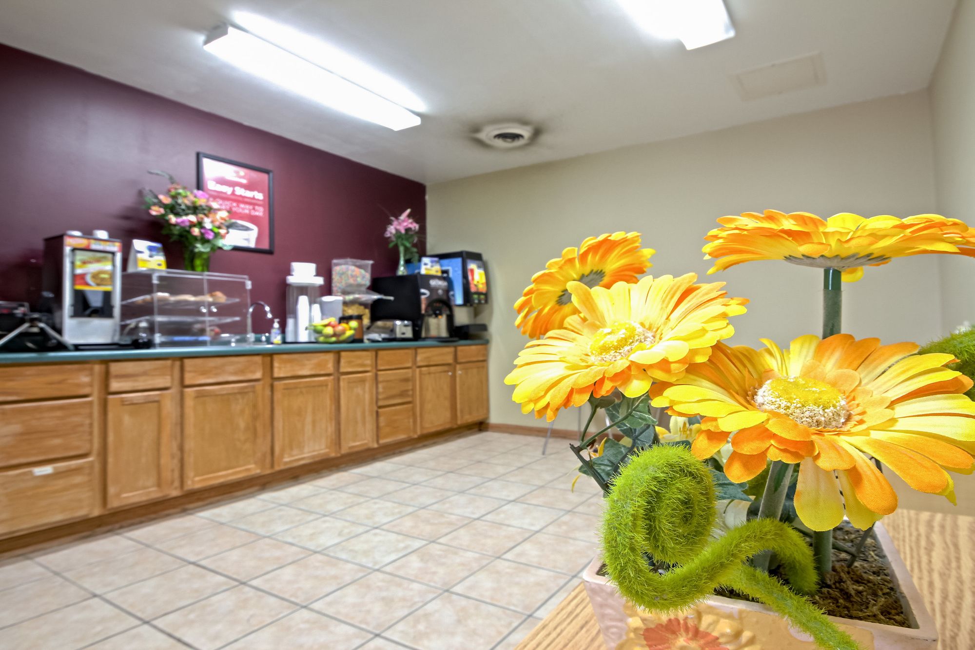 Days Inn by Wyndham Manitowoc