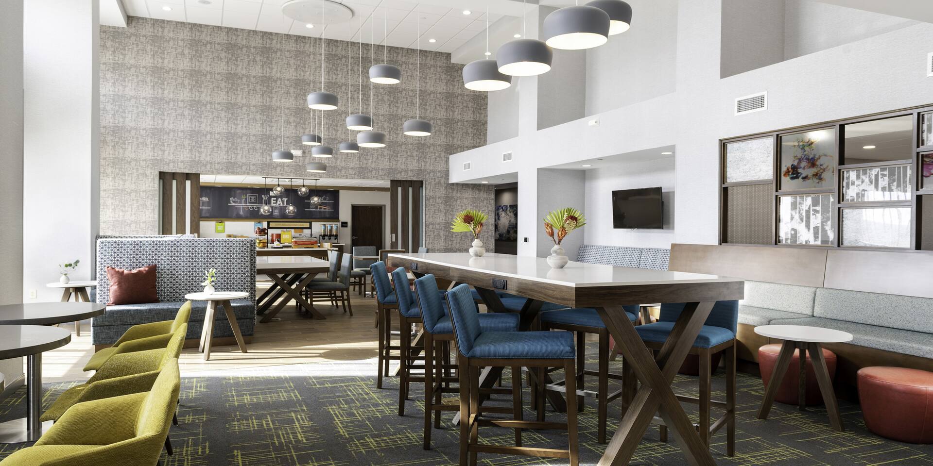 Hampton Inn & Suites Marshfield