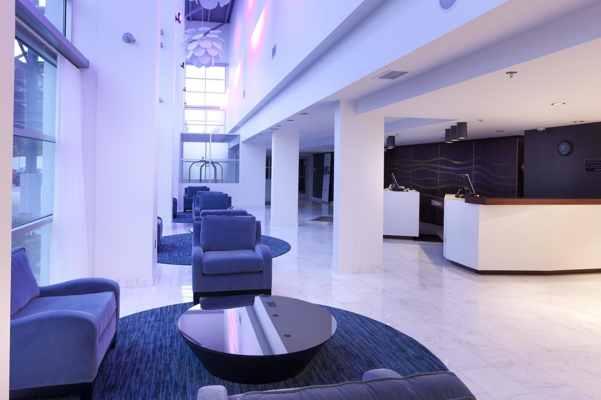 Delta Hotels Milwaukee Northwest