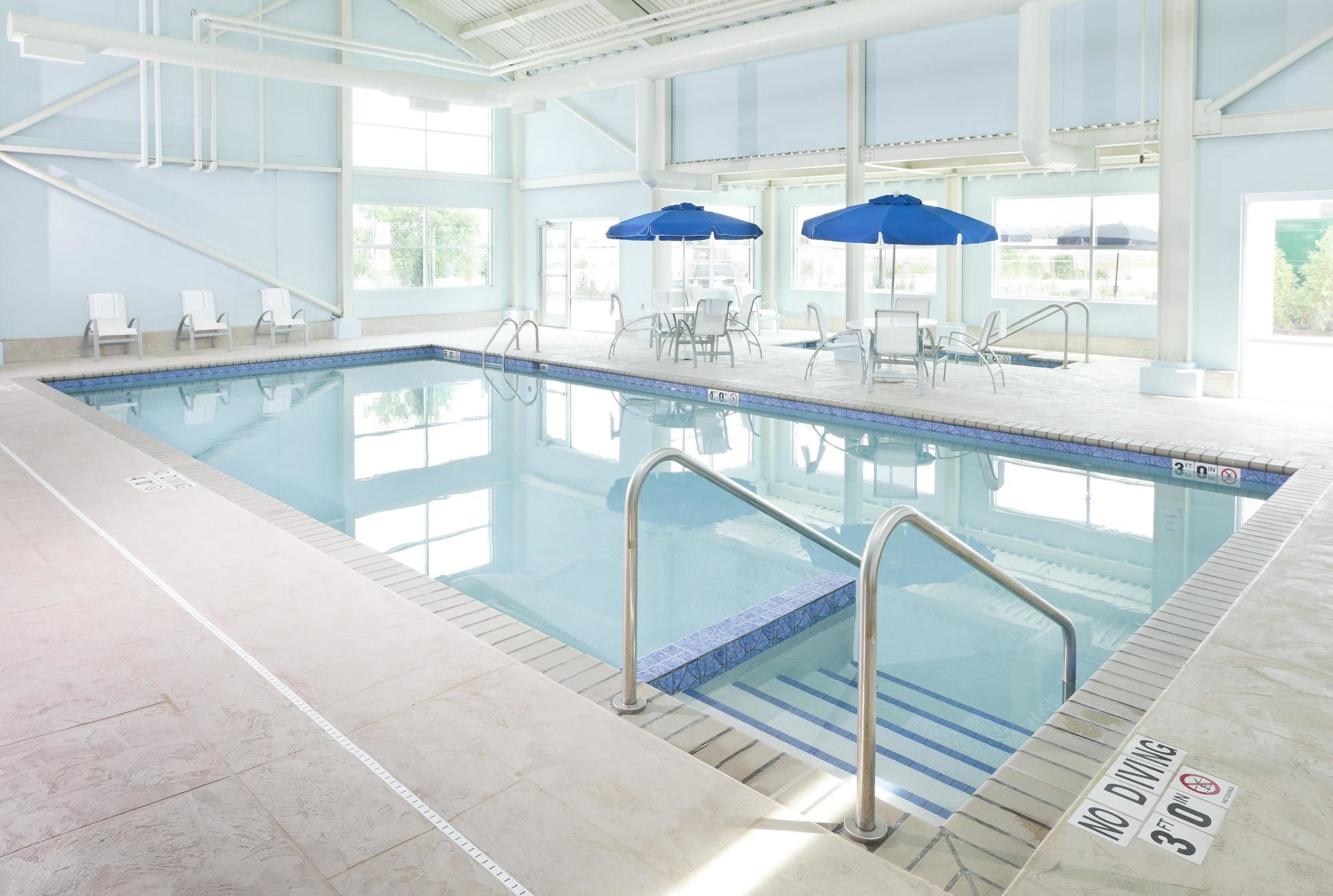 Delta Hotels Milwaukee Northwest