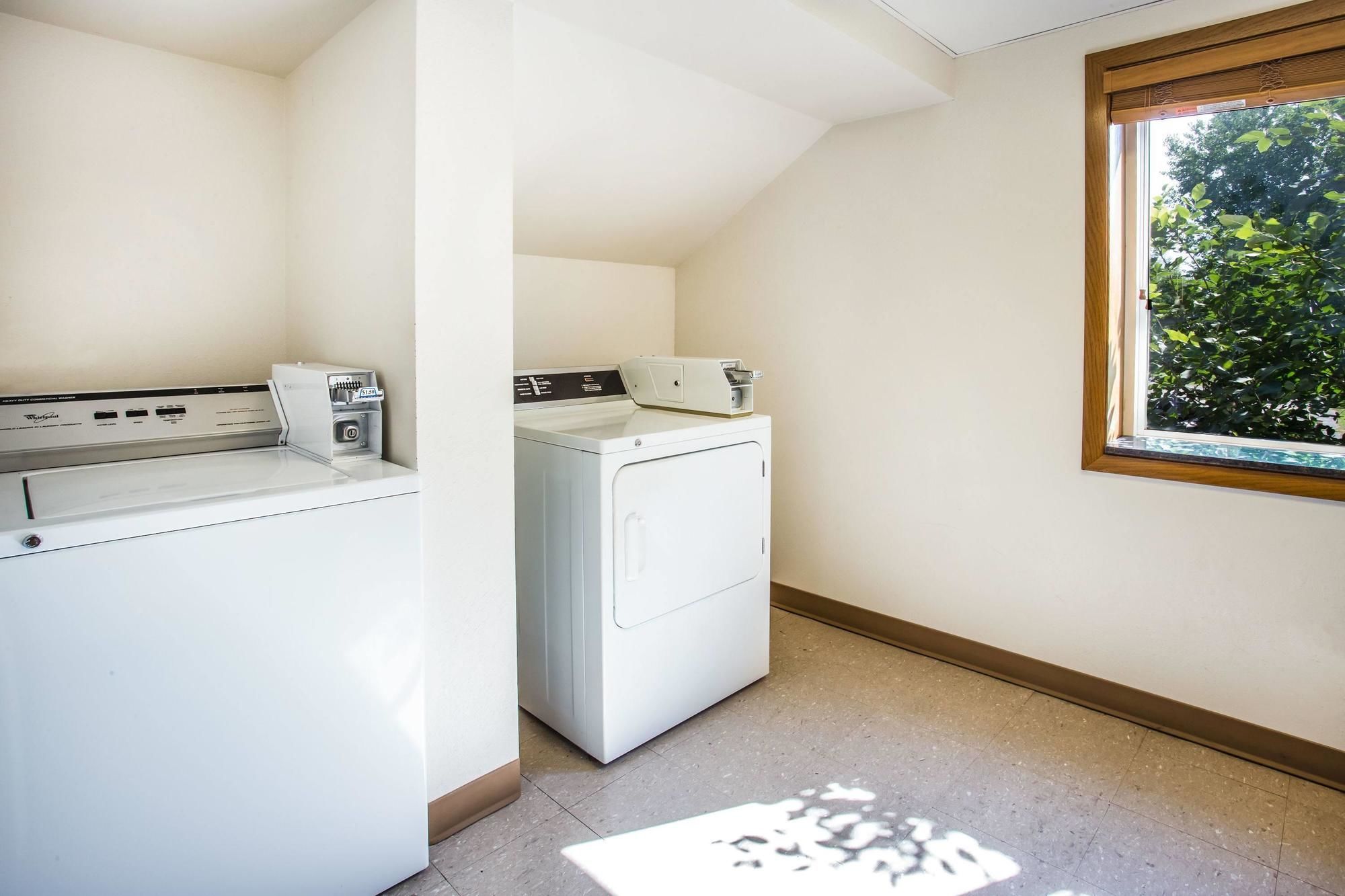 AmericInn by Wyndham Menomonie