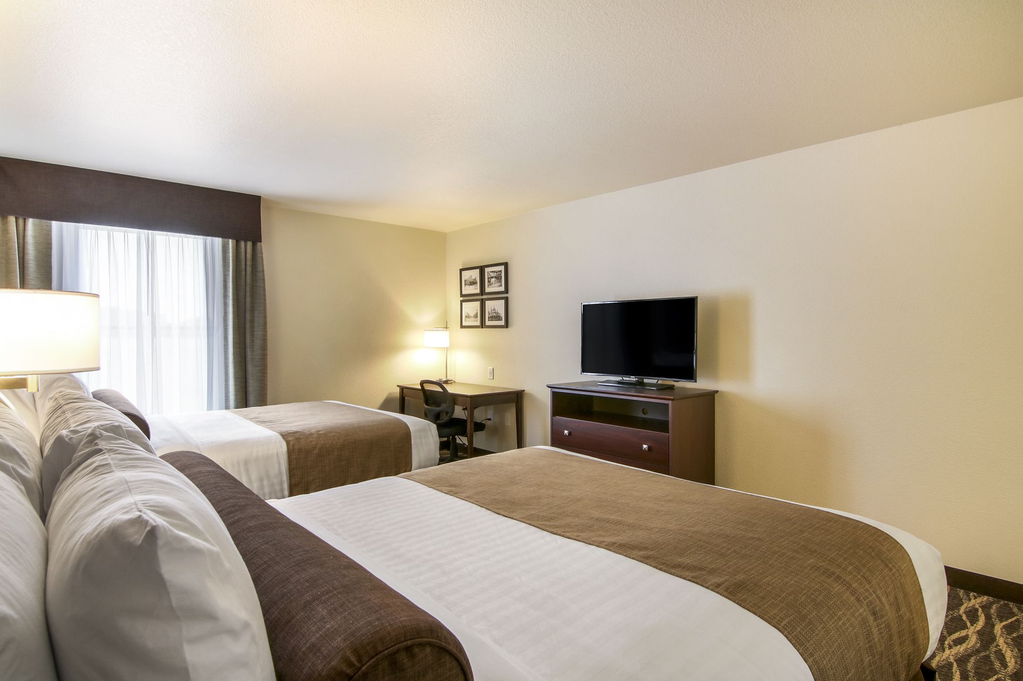 Cobblestone Inn & Suites Menomonie