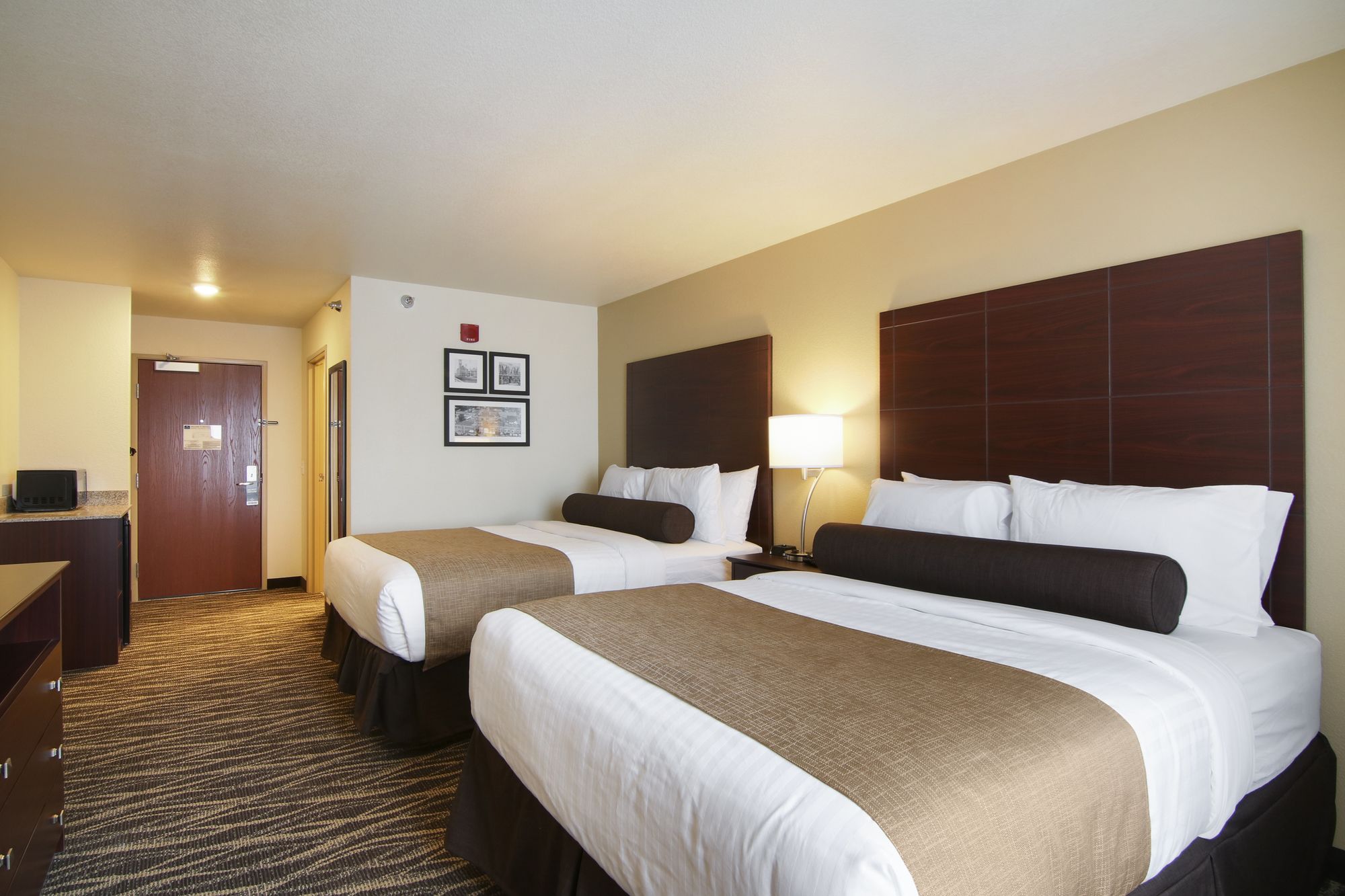 Cobblestone Inn & Suites Menomonie