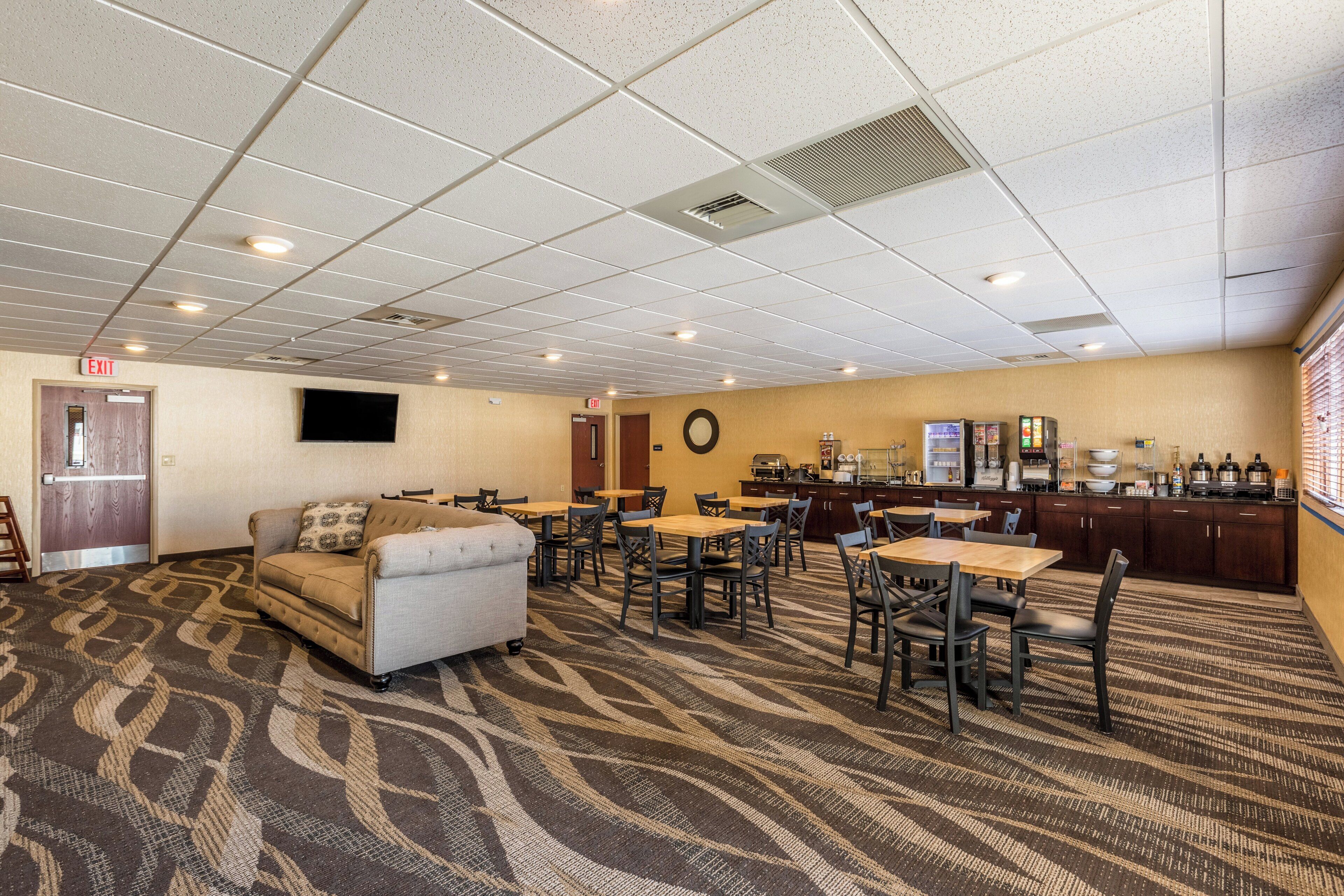 Boarders Inn And Suites