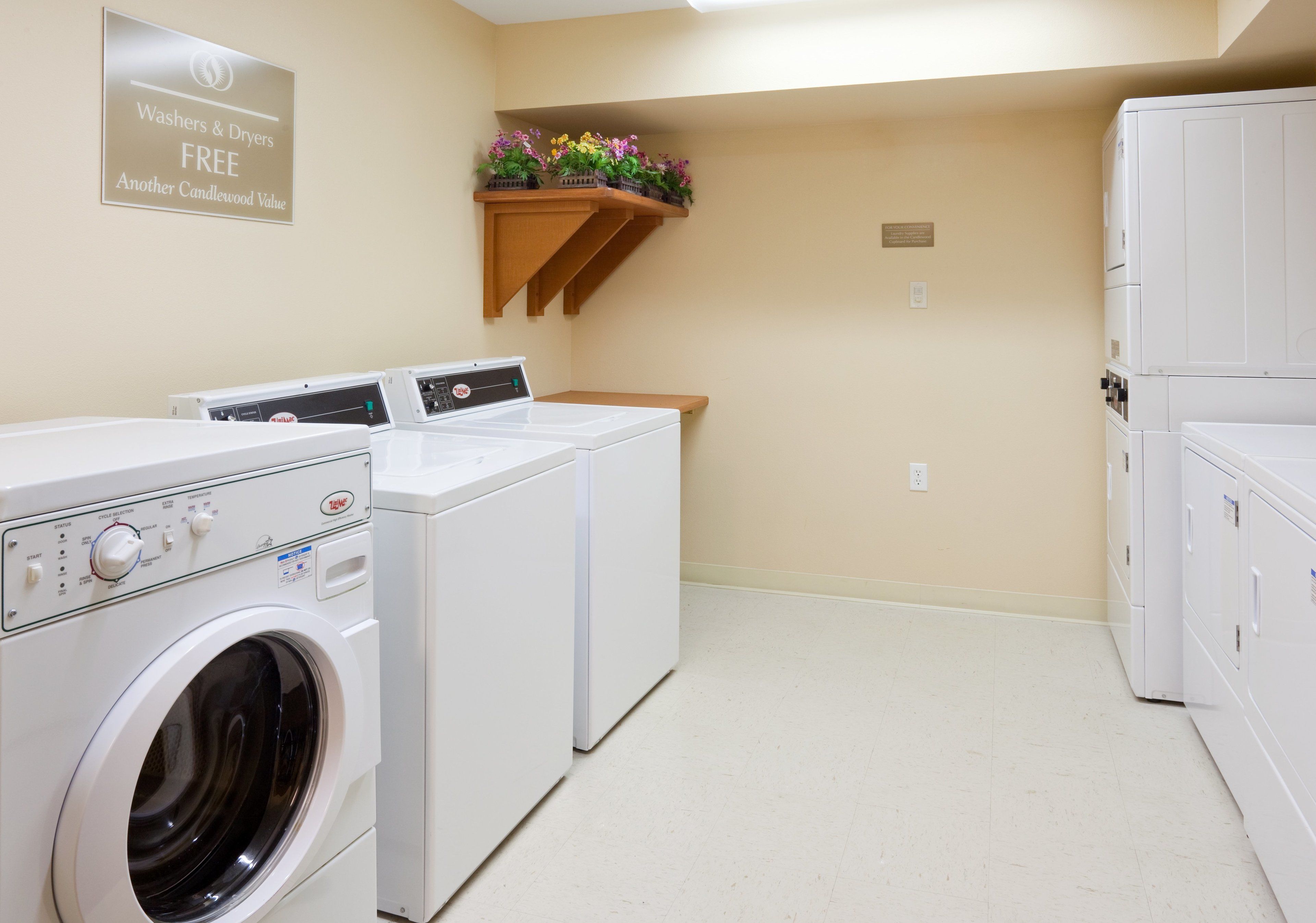 Candlewood Suites Milwaukee Brown Deer