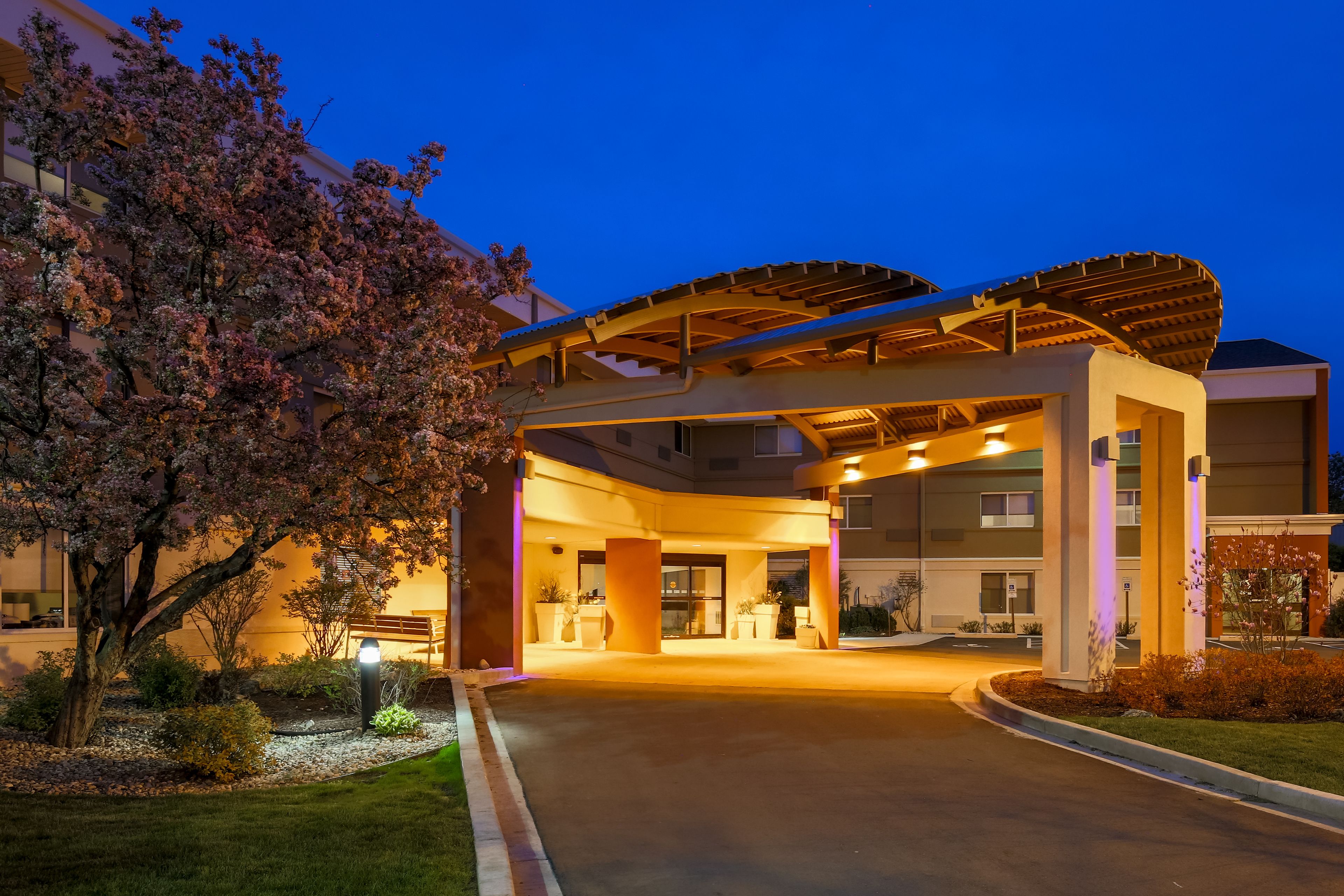 Holiday Inn Express Milwaukee-West Medical Center